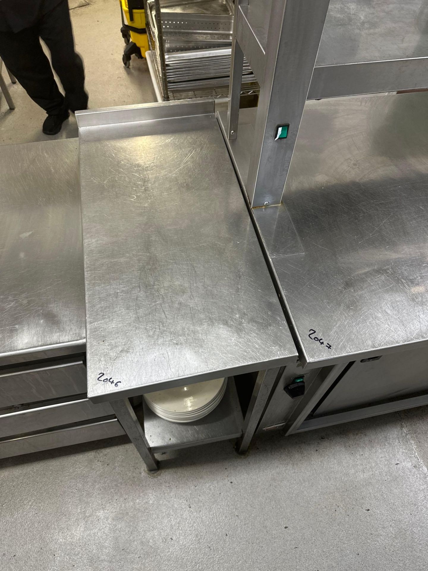Moffat Stainless Steel Preparation table 40 x 84 x 88cm ( Location: Main Kitchen ) - Image 3 of 3