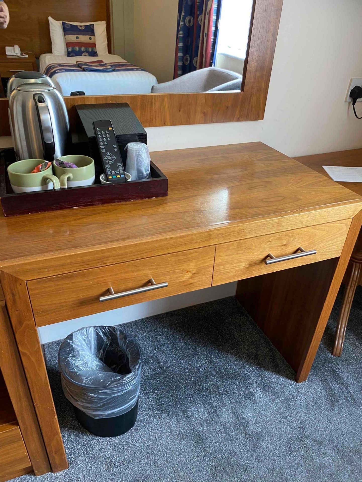 Contents of guest bedroom number 28 at the Brookfield Hotel. Darkwood bedroom desk with 3 drawers - Image 12 of 12