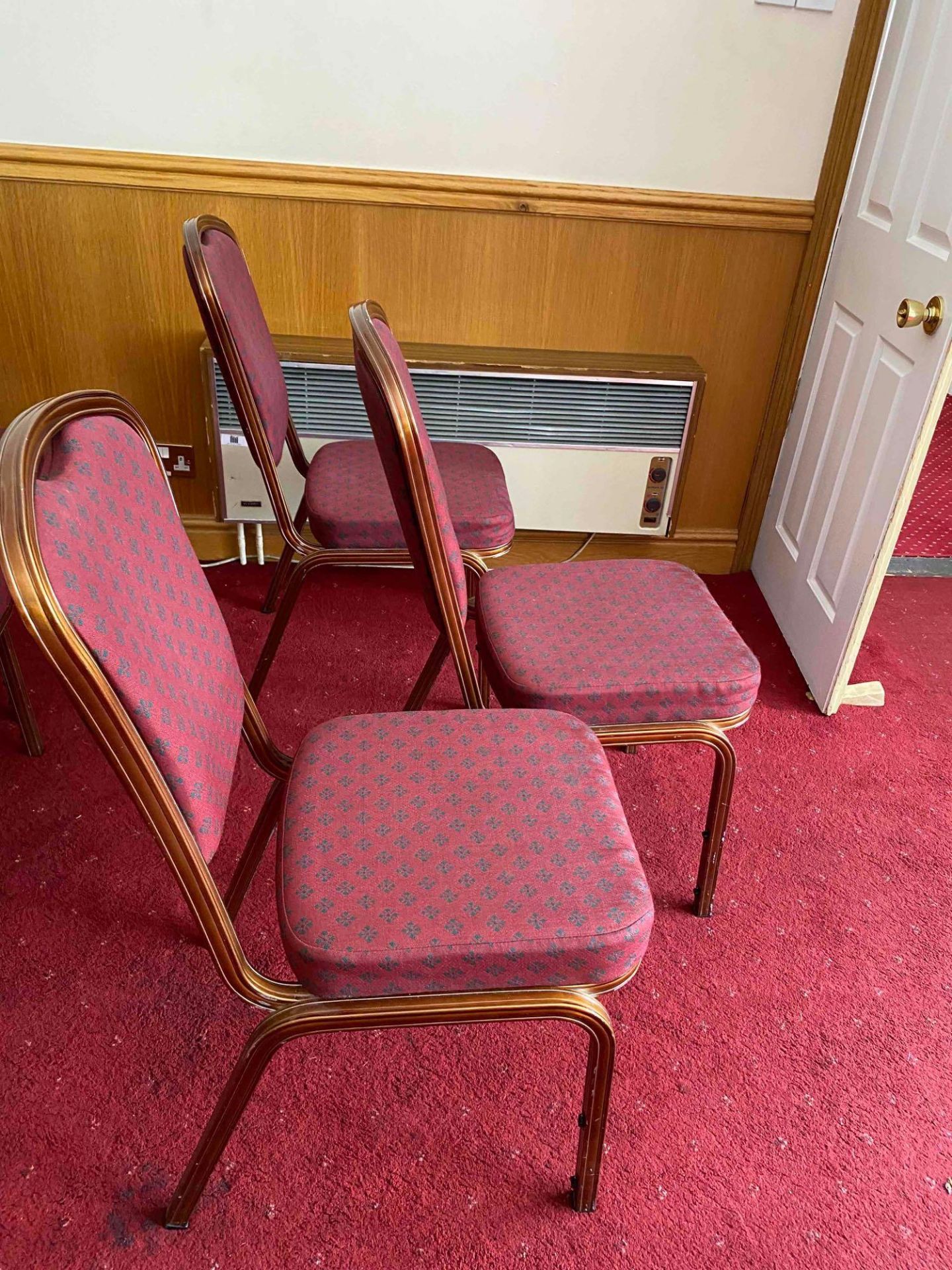 Burgundy burgess conference chair (30 matching) (Meeting Room - Slipper Room) - Image 2 of 3