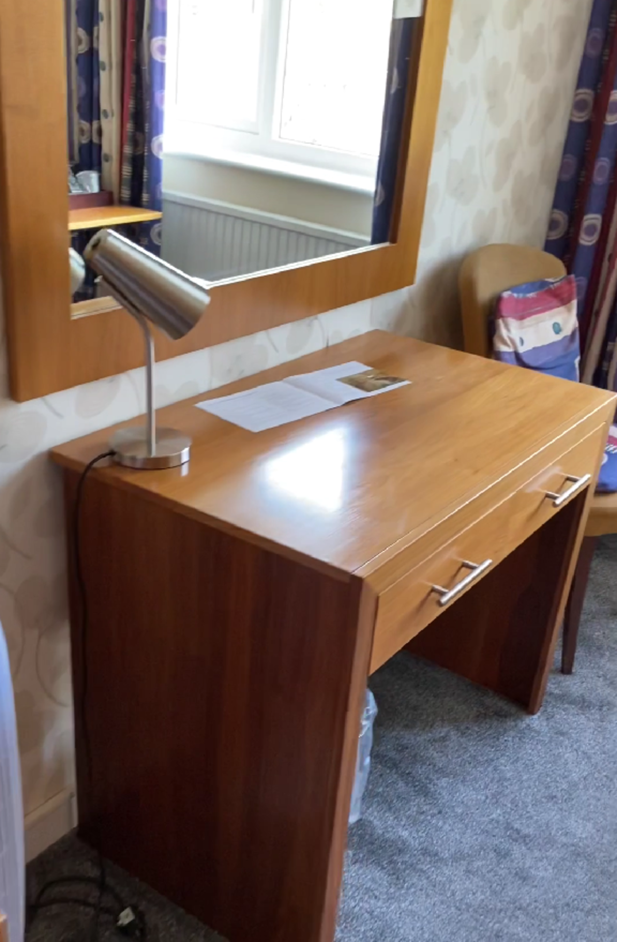 Contents of guest bedroom number 11 at the Brookfield Hotel. Darkwood bedroom desk with 3 drawers - Image 3 of 6