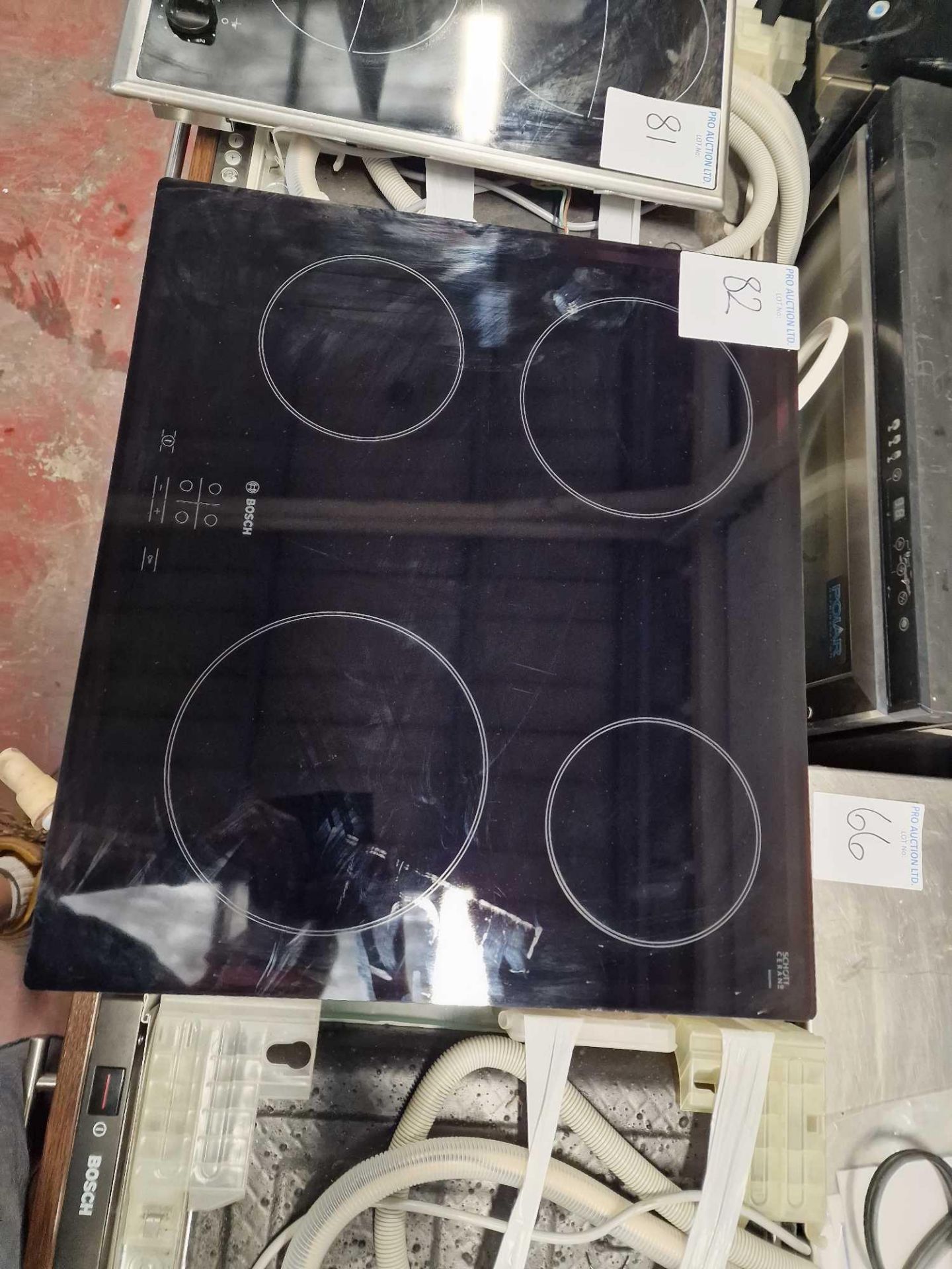 Bosch 65cm Induction hob 4 induction cooking zones 6 Functions adjustable Power levels Auto heat up