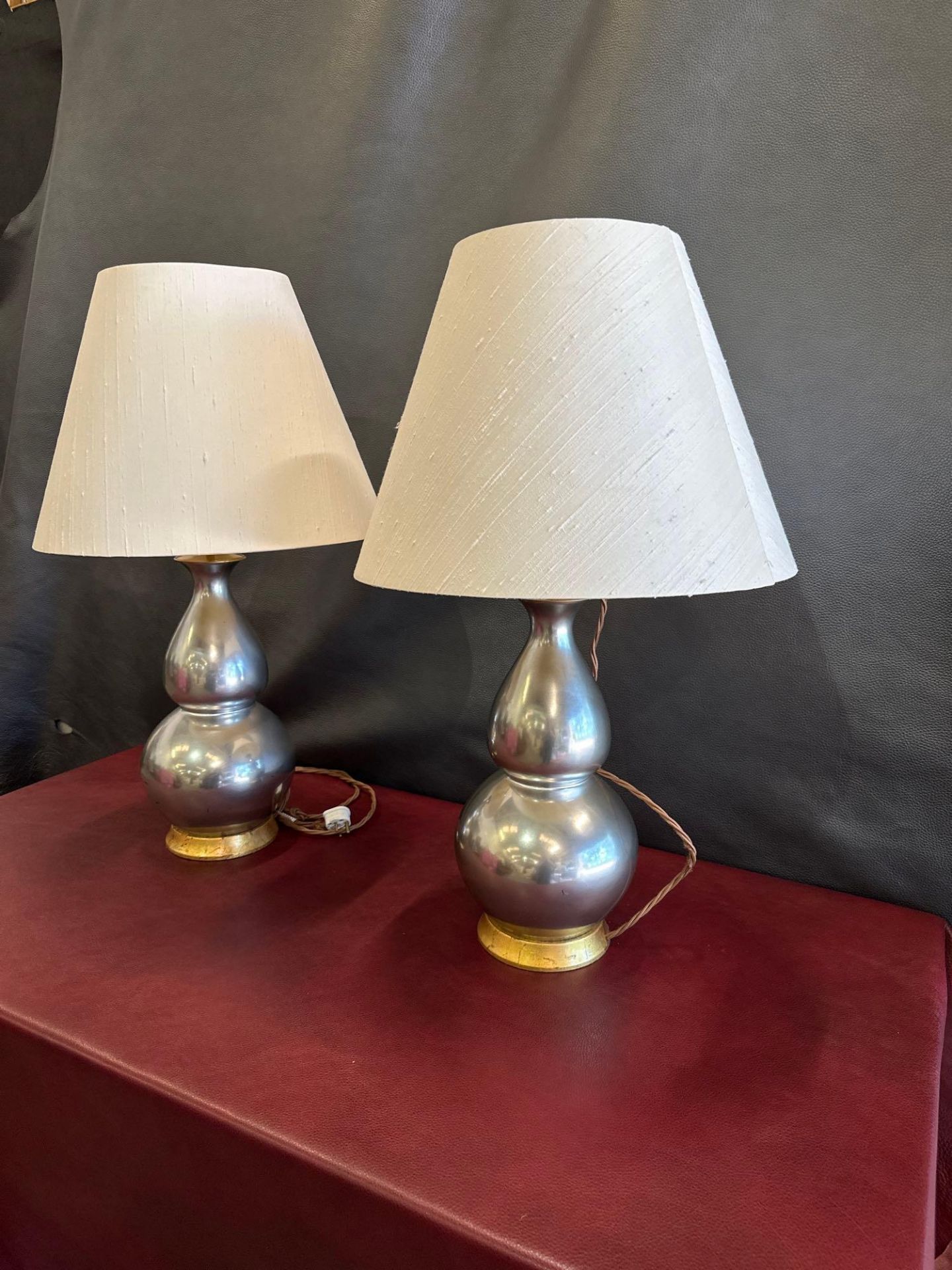 A Pair Of Heathfield And CO Double Gourd Silver Silhouette Table Lamp With Cream Pleated Lamp - Image 2 of 6