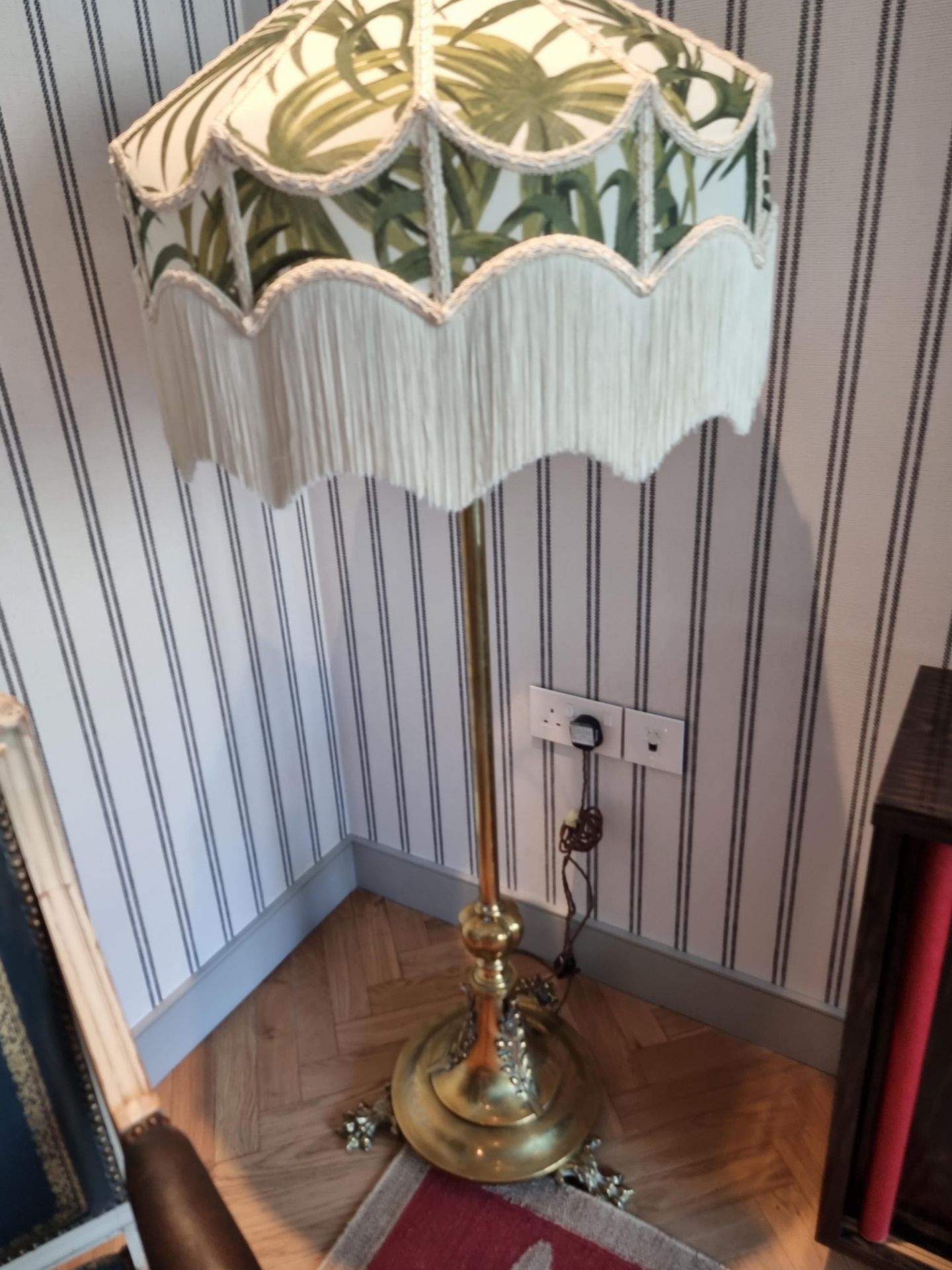 Edwardian Standard Lamp Elevate Your Space With An Exquisite Antique Brass Edwardian Standard - Image 3 of 4