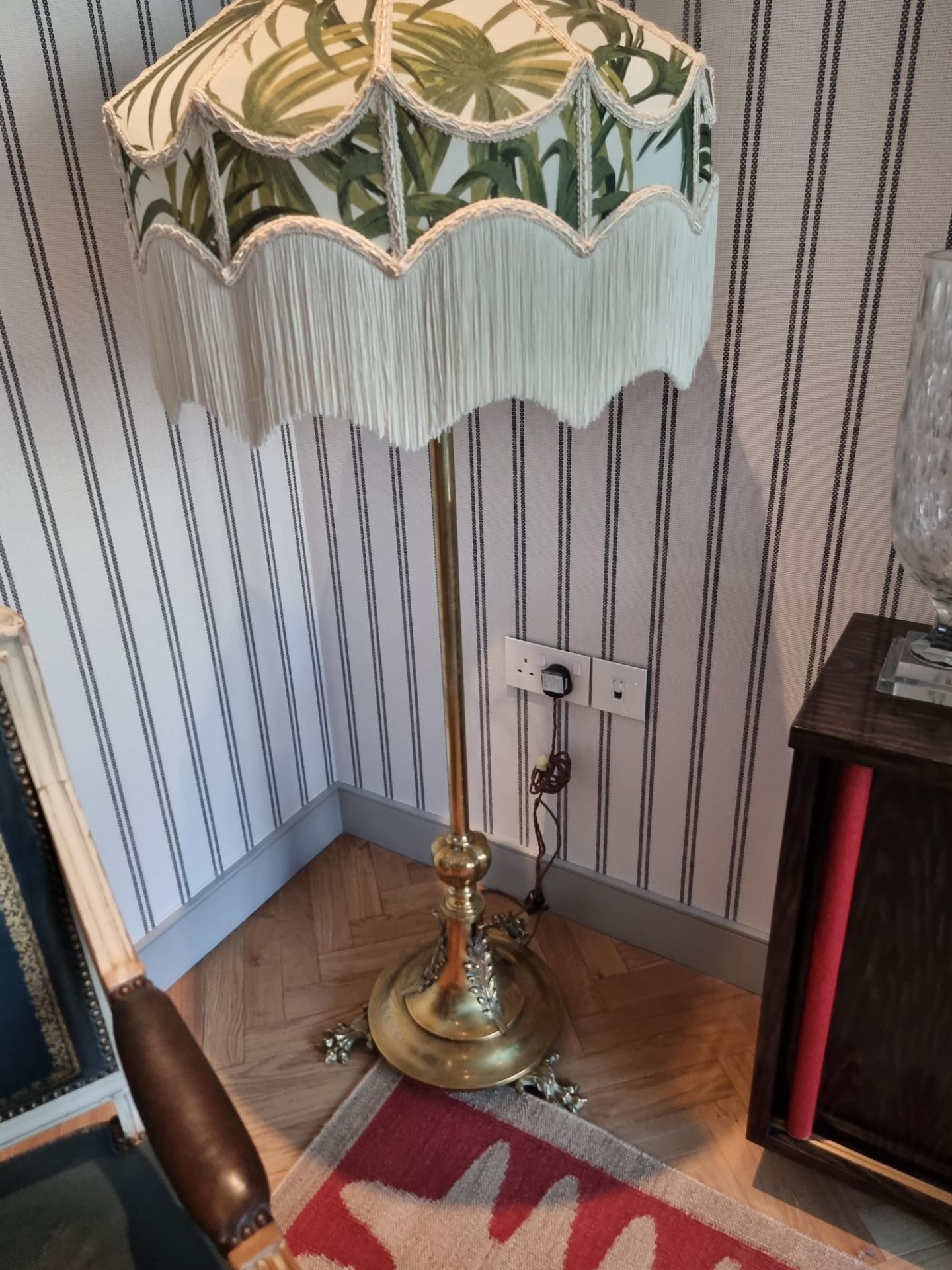 Edwardian Standard Lamp Elevate Your Space With An Exquisite Antique Brass Edwardian Standard - Image 2 of 4