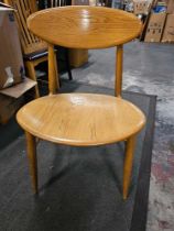 Oak side chair