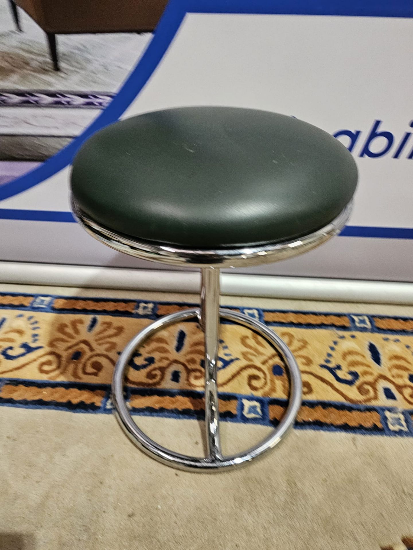 2 x Zoeftig Modern Chrome Vanity Stool Round Stool With green Vinyl Seat - Image 3 of 4