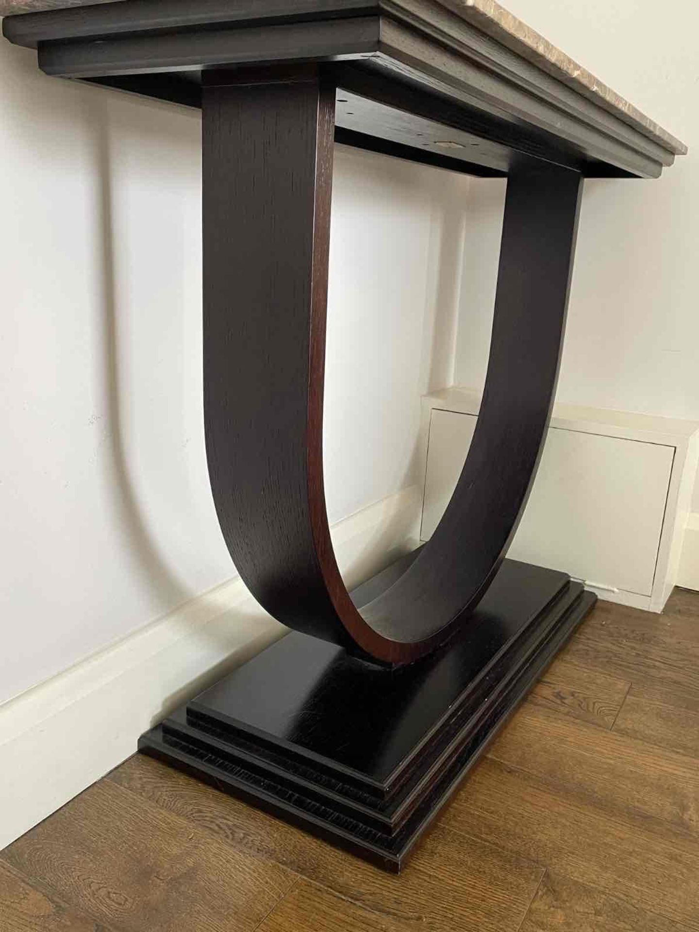 Opera Contemporary Italia Ippolito Console Table Class takes on a new form with the striking - Image 5 of 6