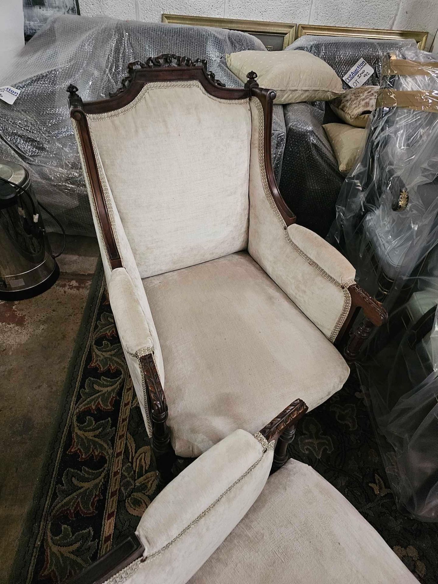 A Pair Of Mid Century French Bergere Chairs Lovely Bergere A Oreilies Features A Shaped Back - Image 9 of 13