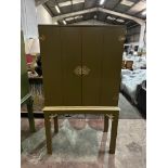 Restall Brown & Clennell English Georgian Style Red Lacquered Chinoiserie Gilded Cocktail Cabinet