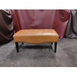 Tufted Leather Bench With Scrolled Apron 100 x 46 x 47cm