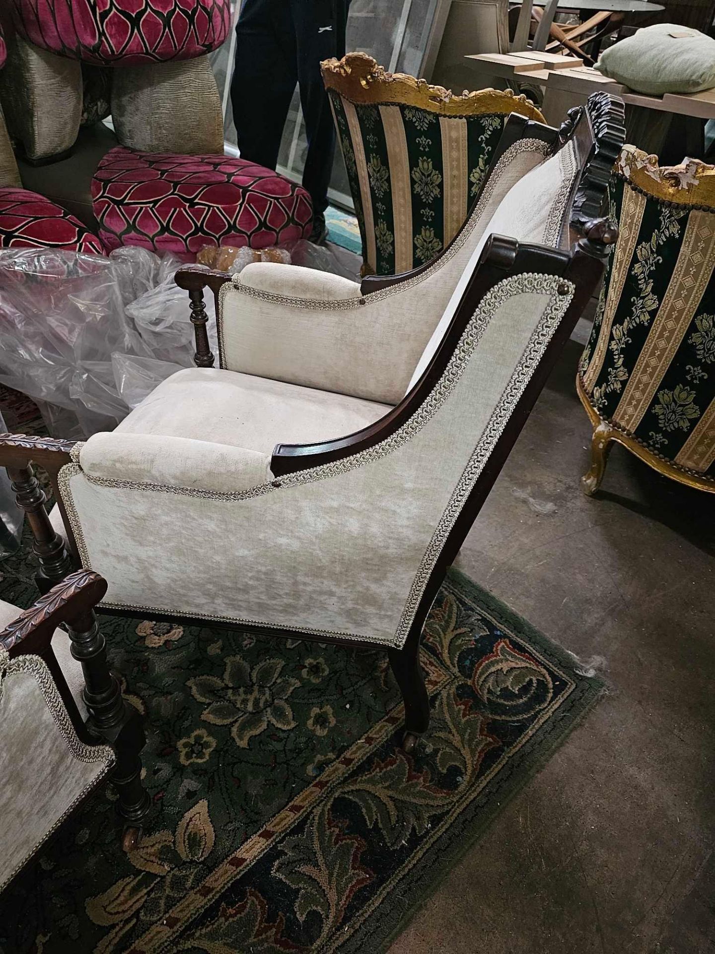 A Pair Of Mid Century French Bergere Chairs Lovely Bergere A Oreilies Features A Shaped Back - Image 8 of 13