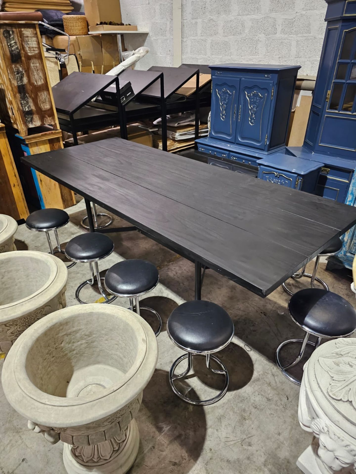 Black Oak Table On Black Metal Frame With 10 Chrome And Black Leather Stools 244x99x87cm - Image 3 of 9