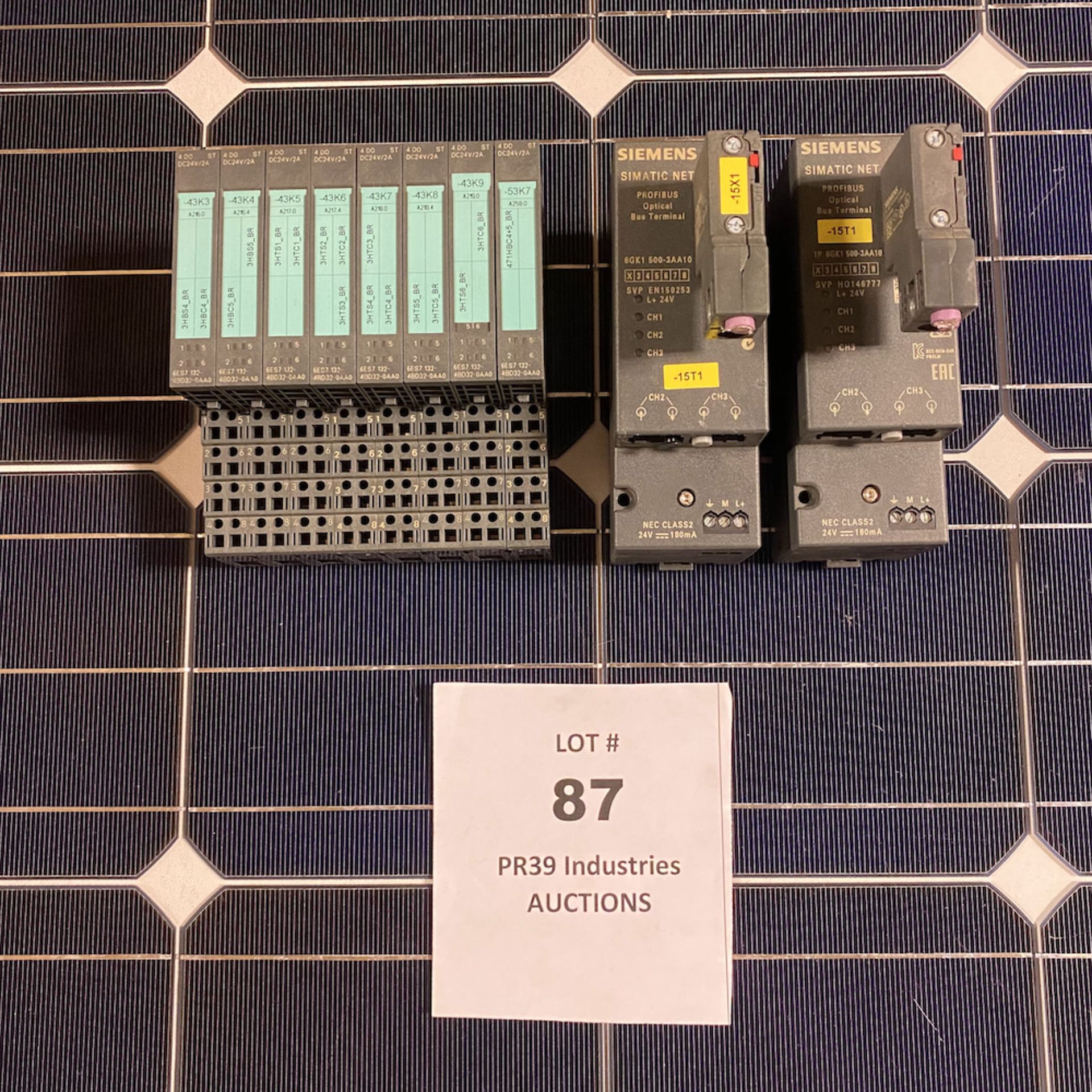 LOT OF 8 SIEMENS 6ES7 132-4BD32-0AA0 MODULES & 2 1P 6GK1-500-3AA100 PROFIBUS TERMINALS