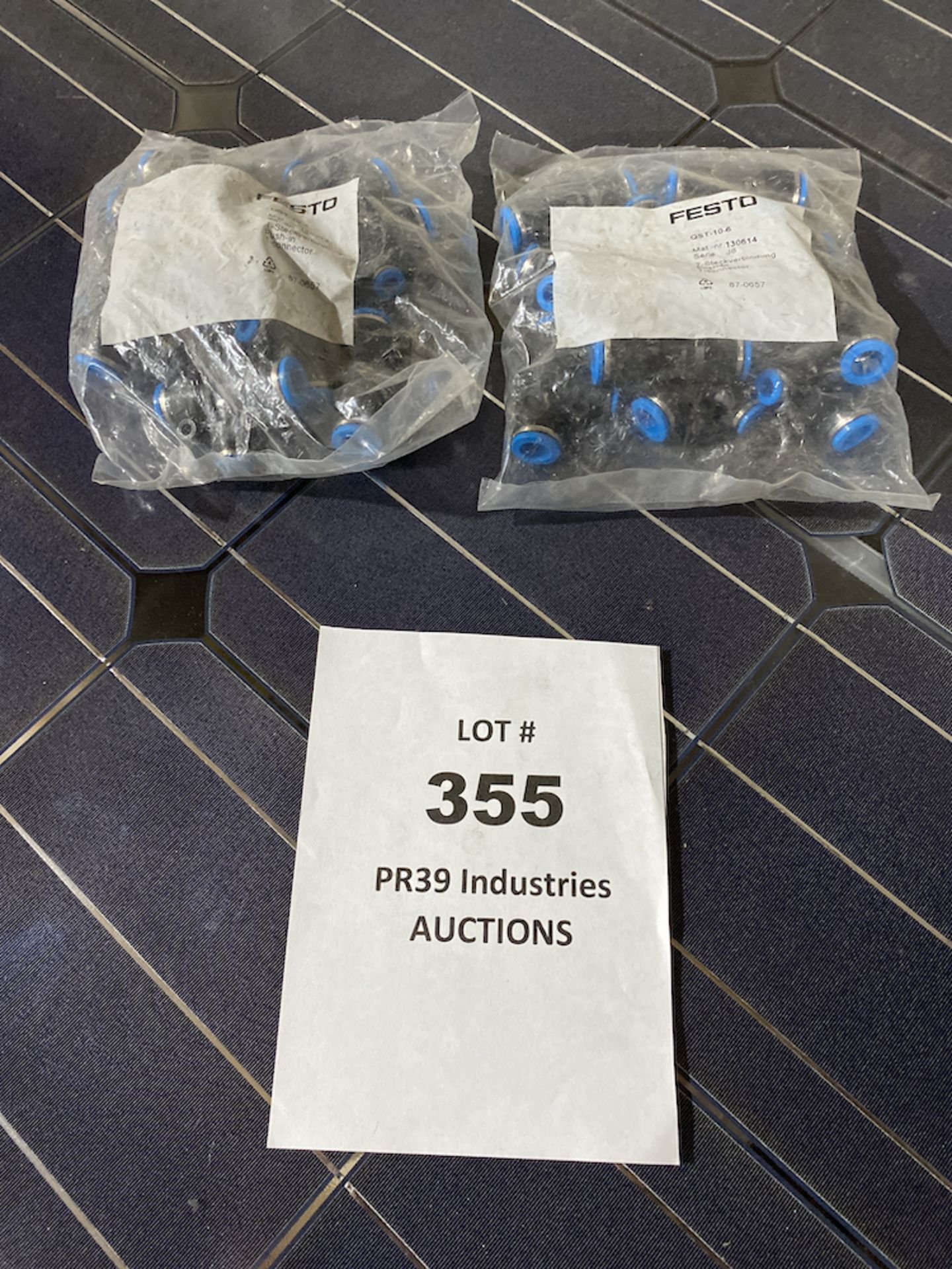 LOT OF 20 NEW FESTO QST-10-6 10MM TO 6MM PUSH FIT T-CONNECTORS