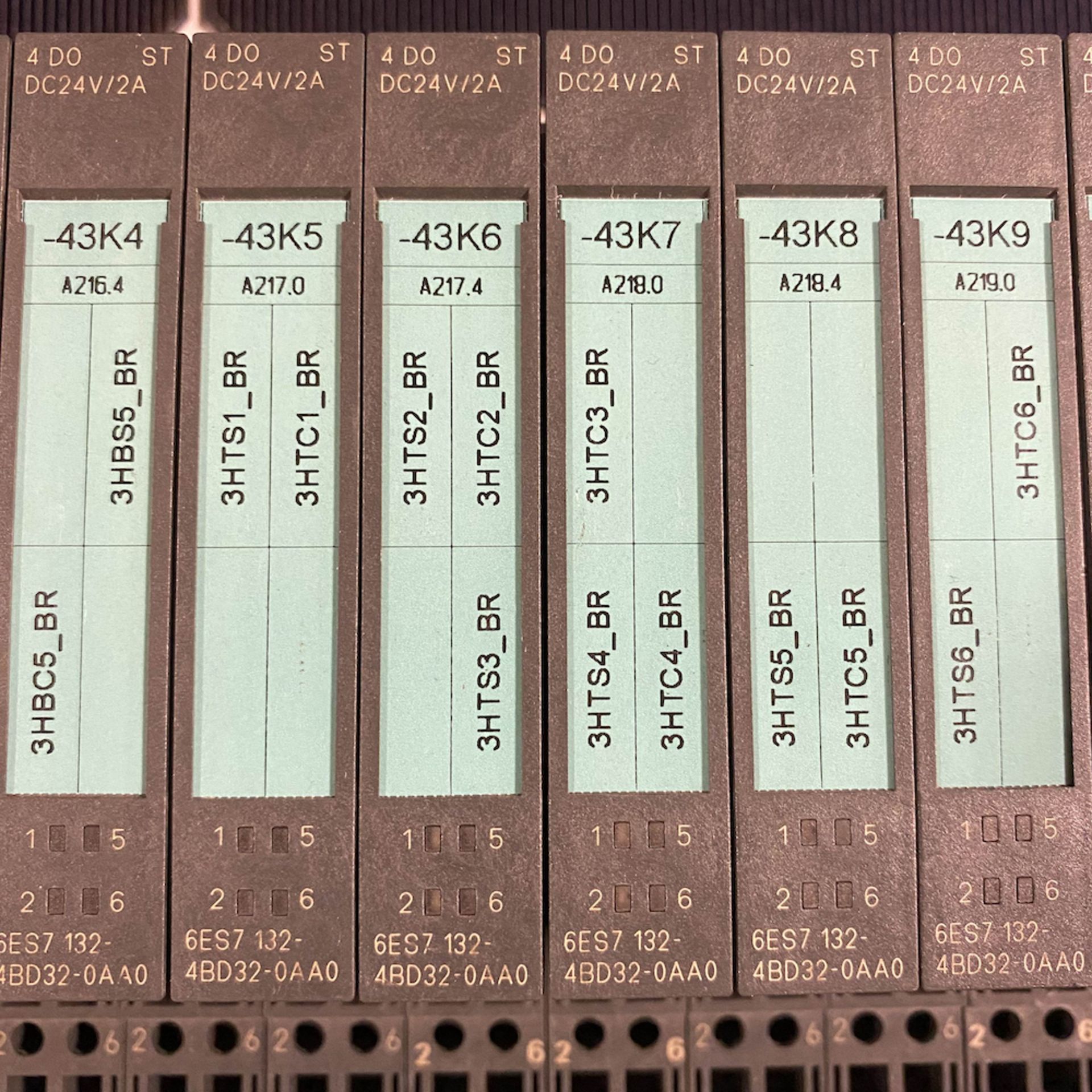 LOT OF 8 SIEMENS 6ES7 132-4BD32-0AA0 MODULES & 2 1P 6GK1-500-3AA100 PROFIBUS TERMINALS - Image 2 of 6