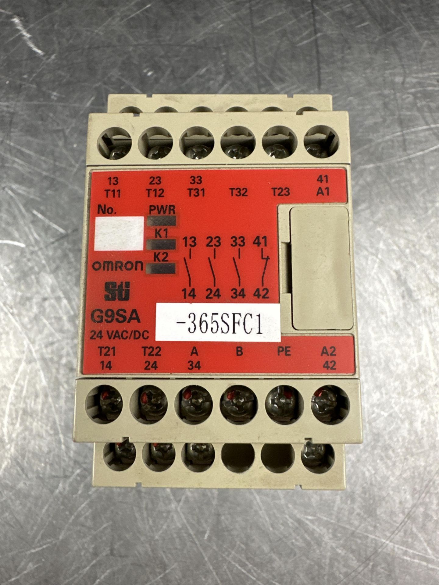 LOT OF 4 OMRON G9SA-301 SAFETY RELAYS - Image 4 of 6