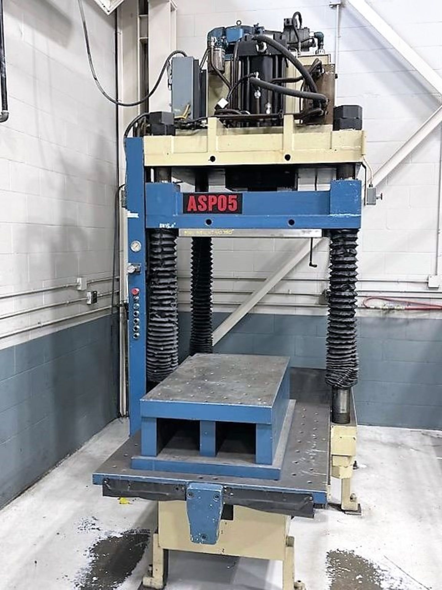 Spotting Press, Approx 50 Ton, 52" x 40" Platen, 15"-40" Shut Height, Tri-Tec Controls, Roll in Bols - Image 2 of 11