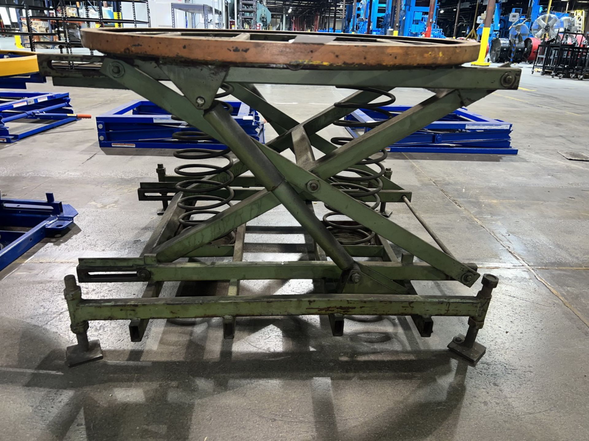 44" Spring Loaded Rotary Lift Table - Image 2 of 3