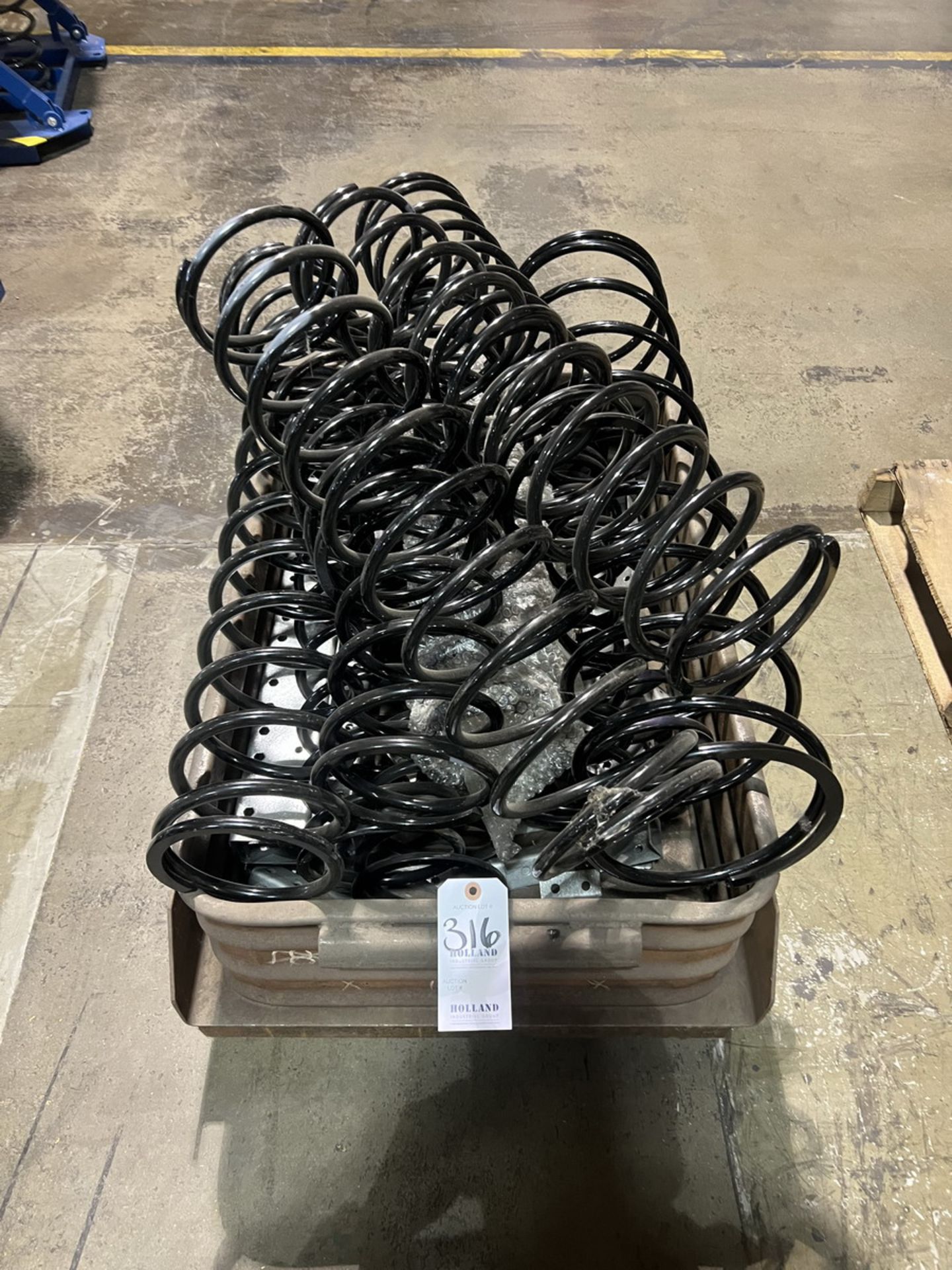 Lot of Assorted Lift Table Springs