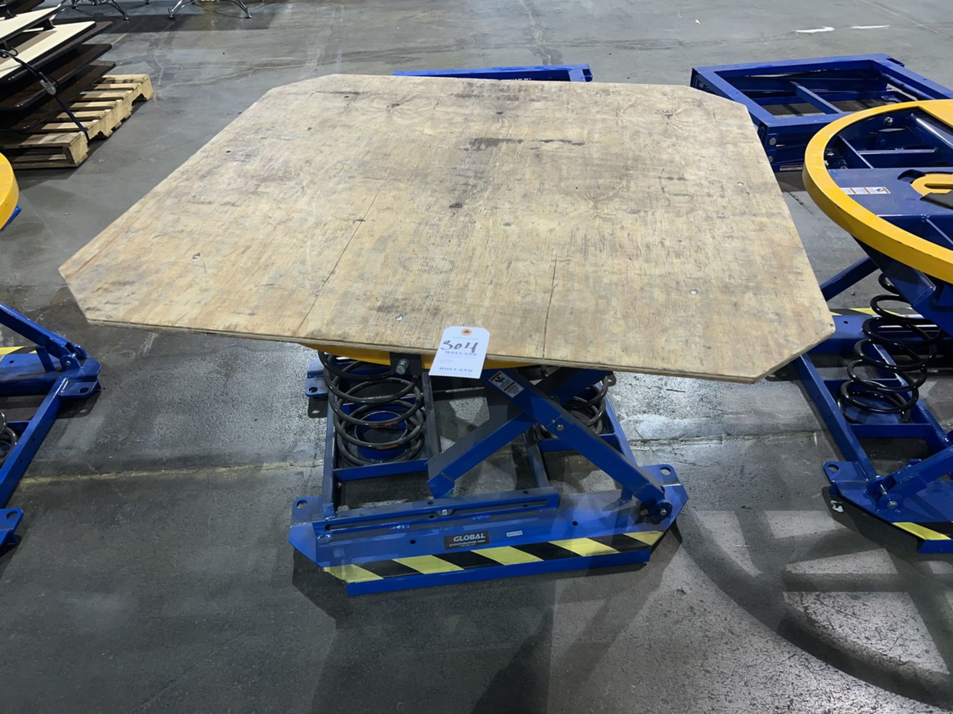Global 4500Lb. 44" Spring Loaded Rotary Lift Table