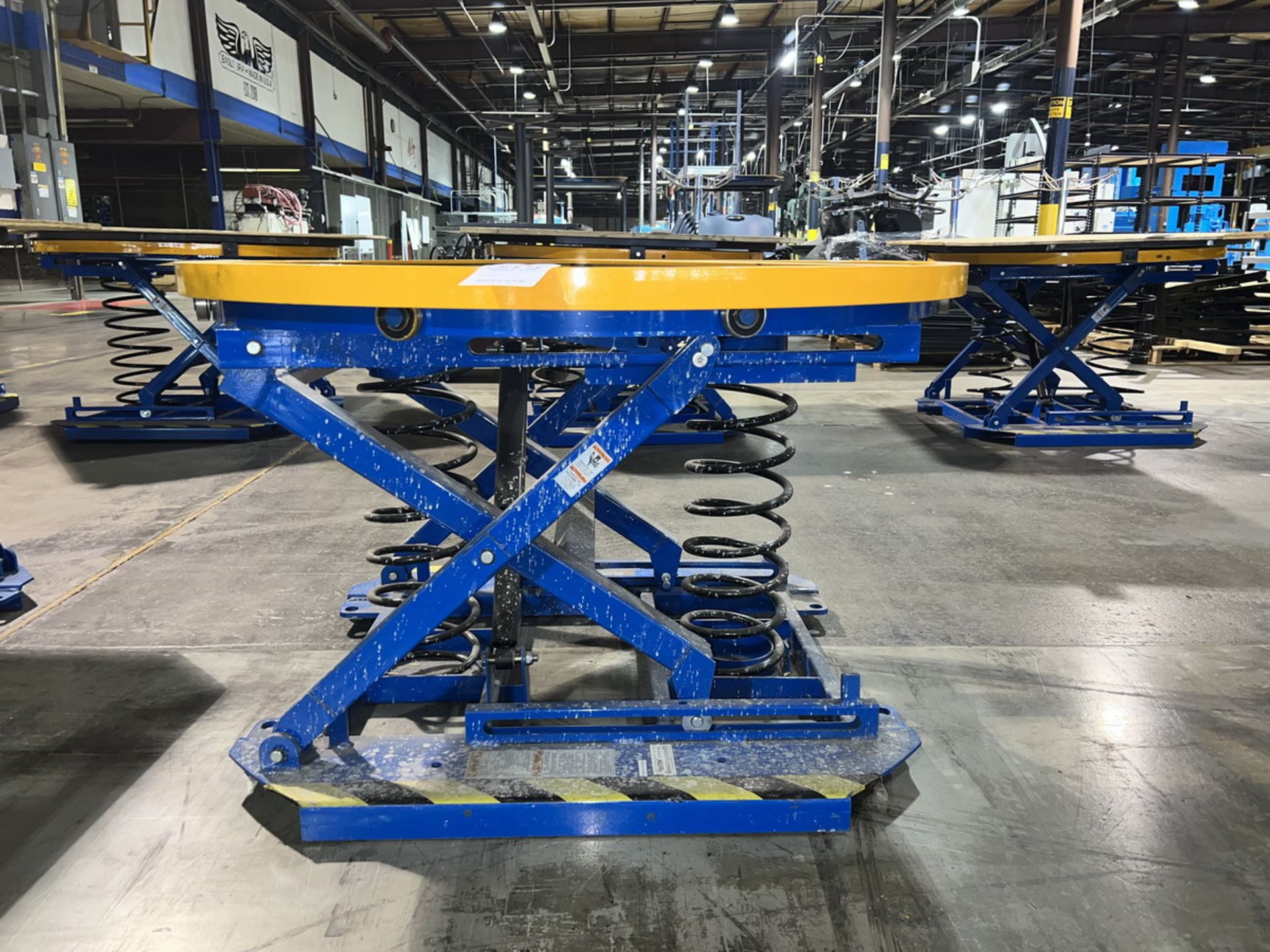 Global 4500Lb. 44" Spring Loaded Rotary Lift Table - Image 2 of 3