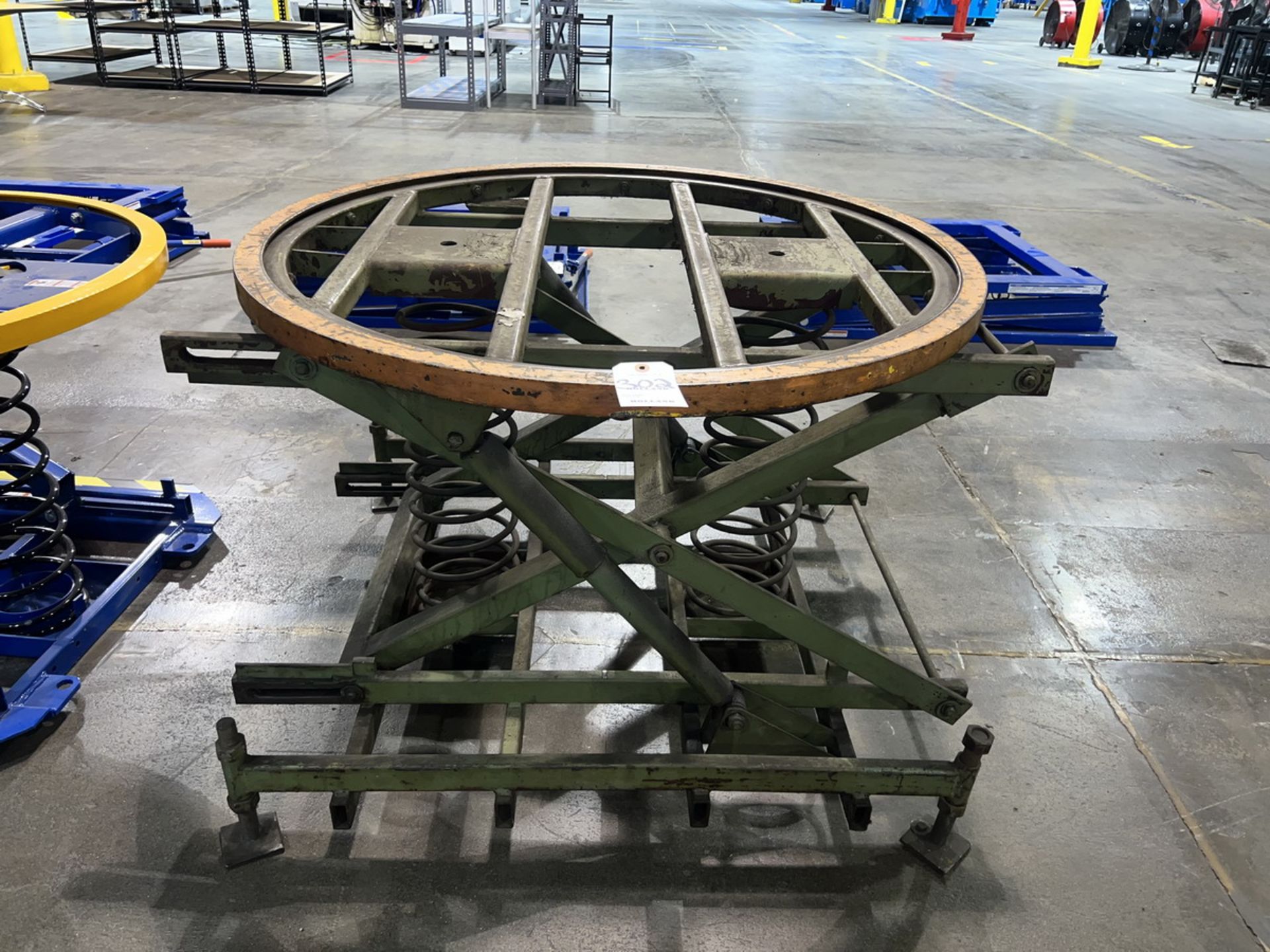 44" Spring Loaded Rotary Lift Table