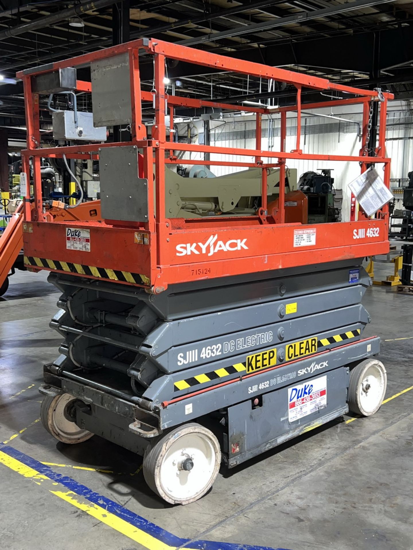 Skyjack SJIII 4632 24V Electric Scissor Lift - Image 3 of 6