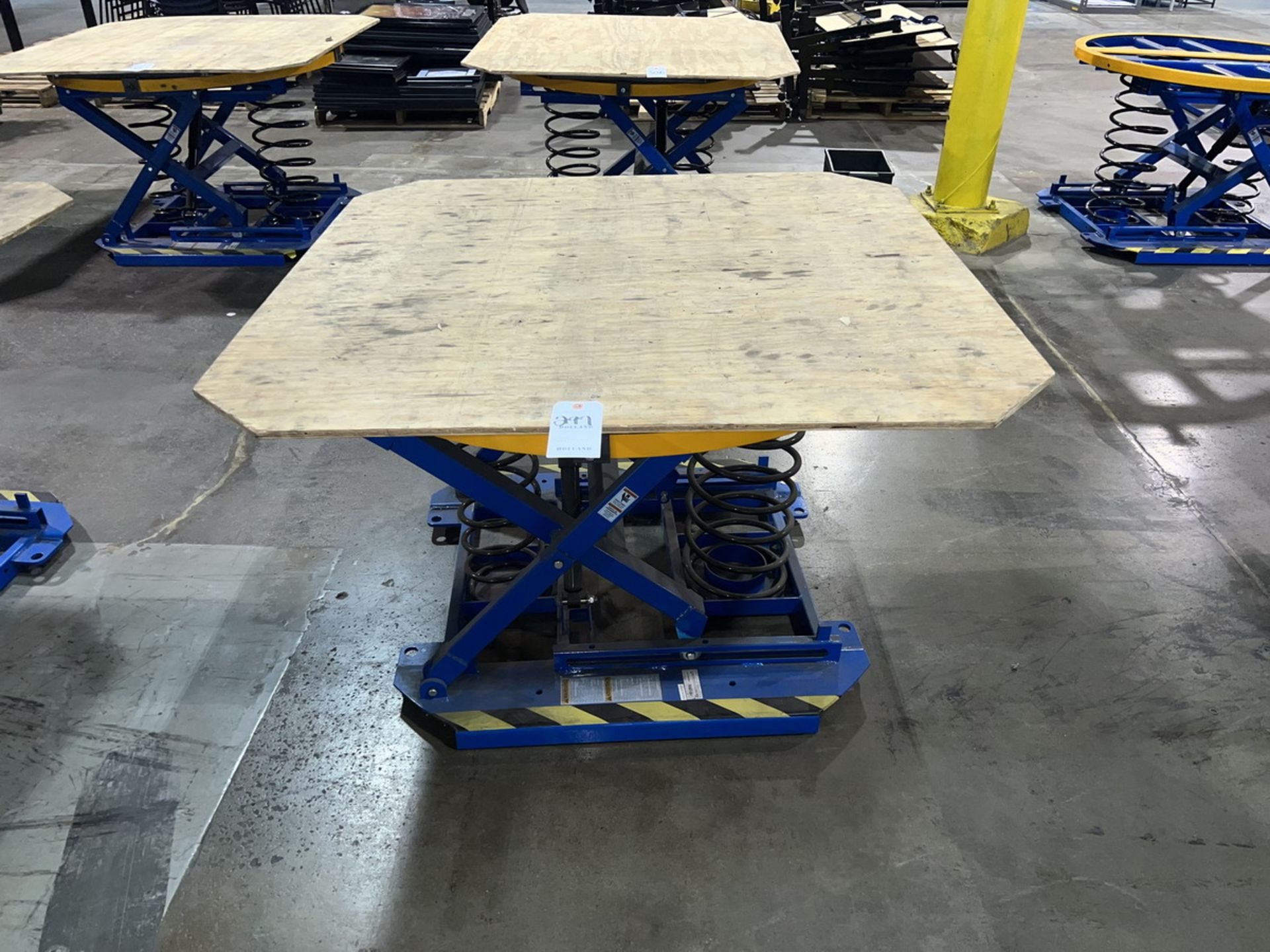 Global 4500Lb. 44" Spring Loaded Rotary Lift Table