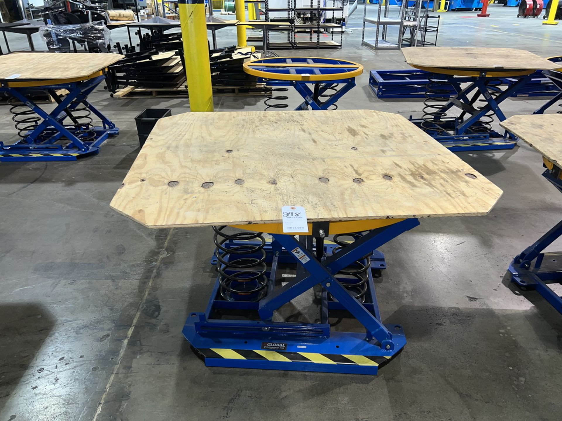 Global 4500Lb. 44" Spring Loaded Rotary Lift Table