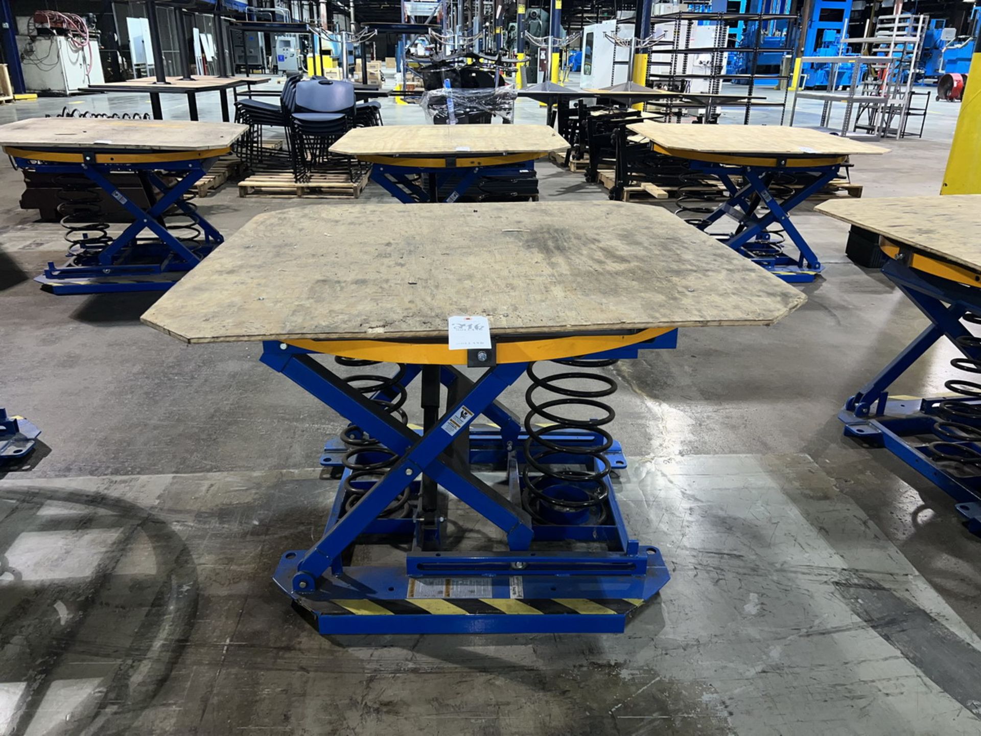 Global 4500Lb. 44" Spring Loaded Rotary Lift Table