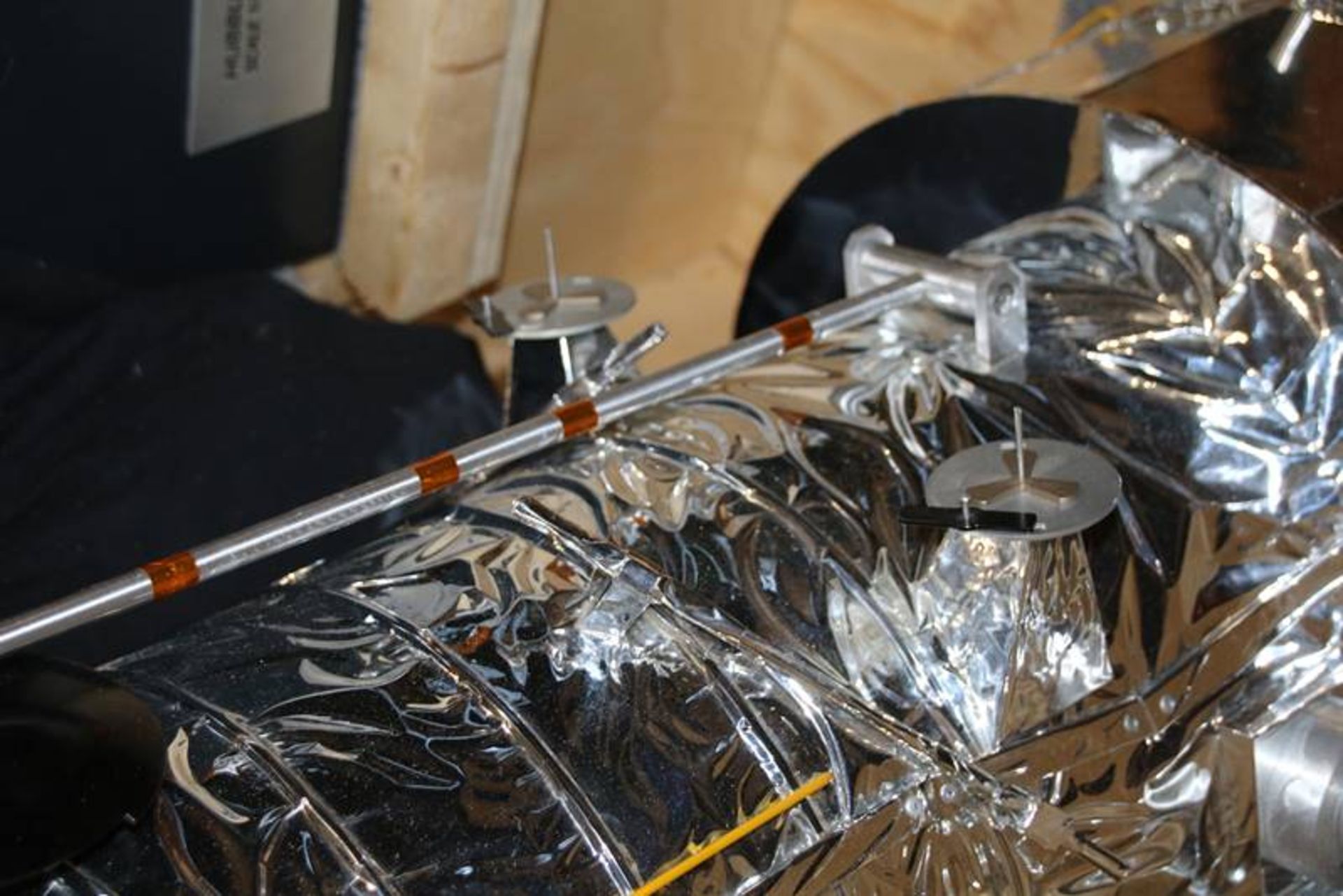 Hubble Space Telescope Model - Image 5 of 15