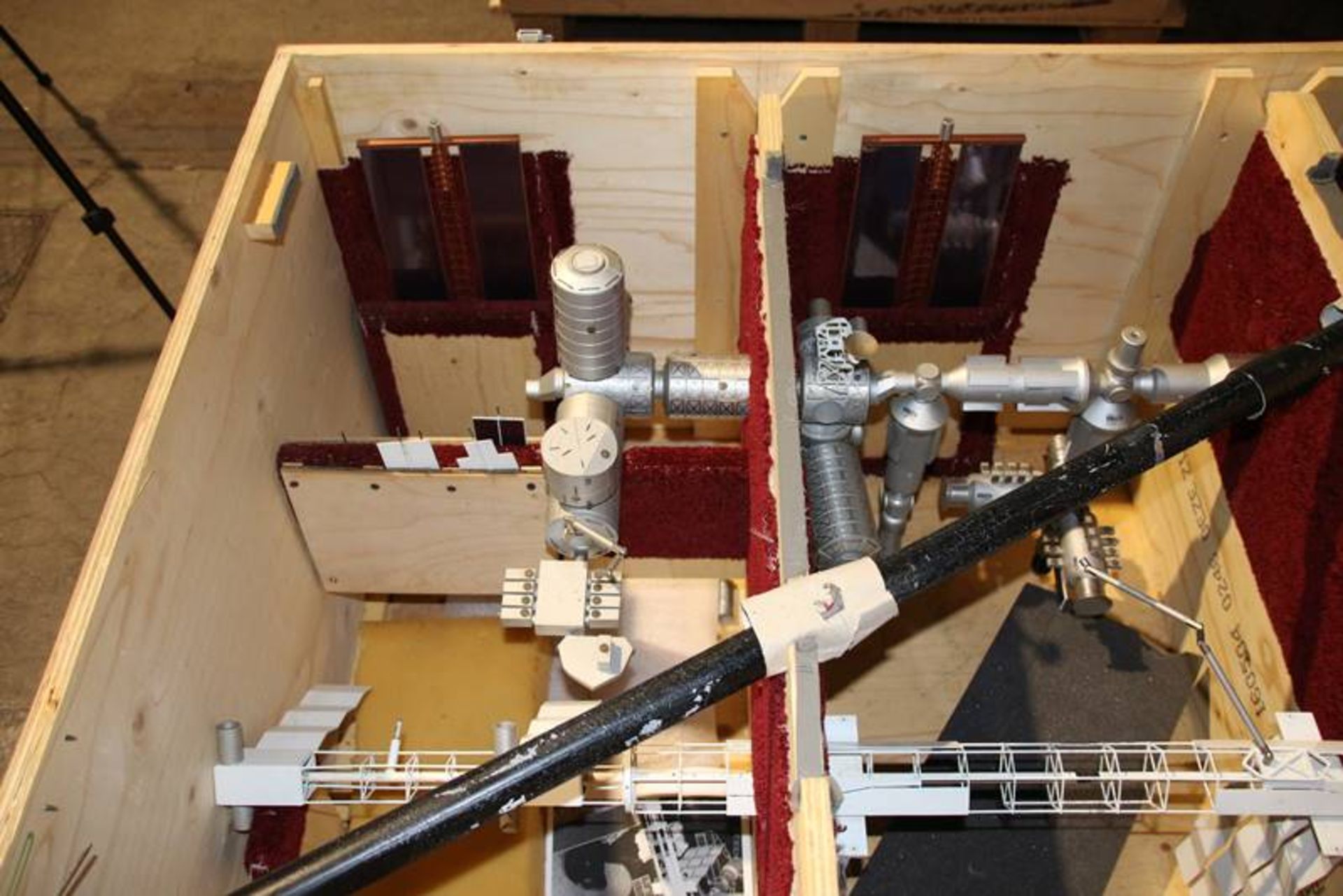 ISS Model - Image 7 of 27