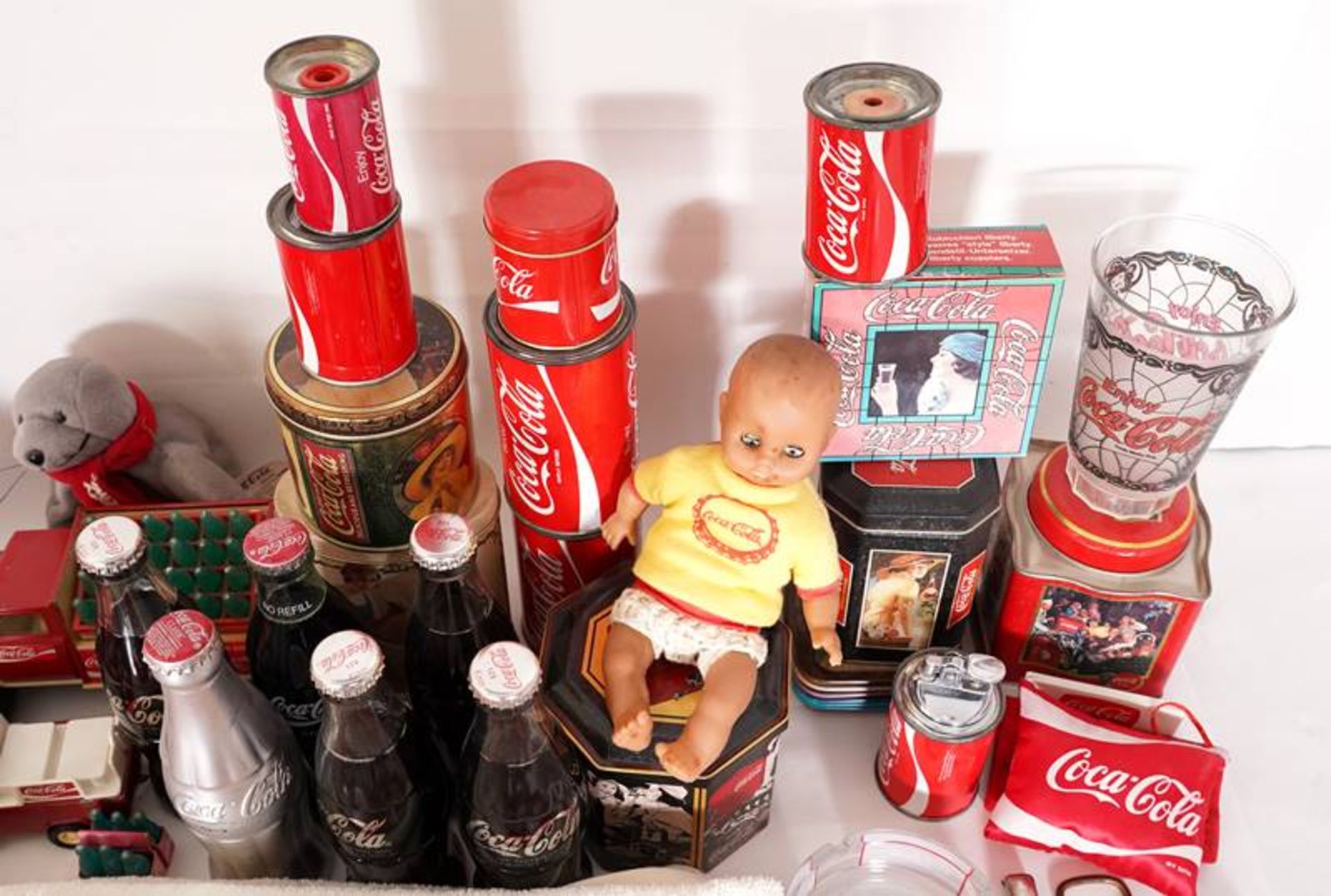 Convolute of Coca-Cola promotional items - Image 4 of 4