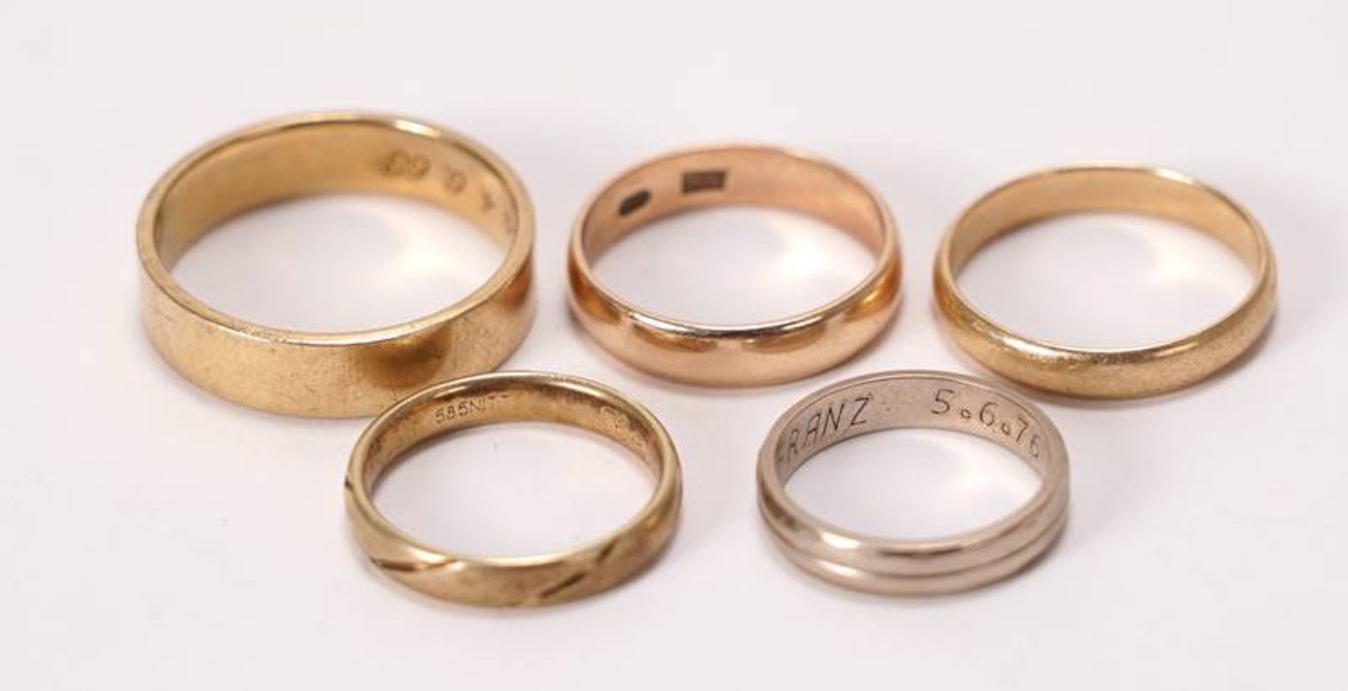 Convolute of wedding rings