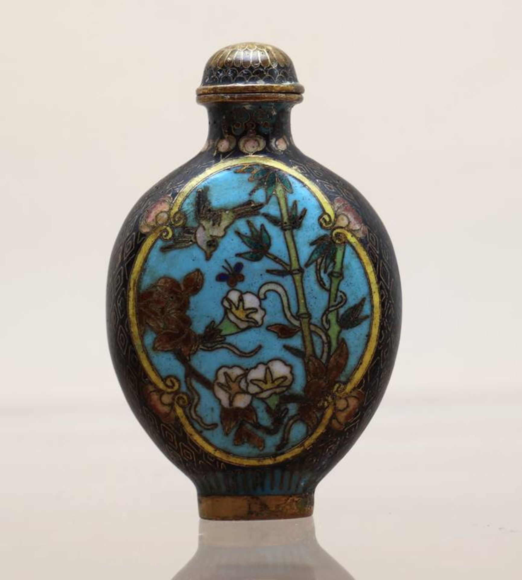 Snuff Bottle - Image 3 of 4