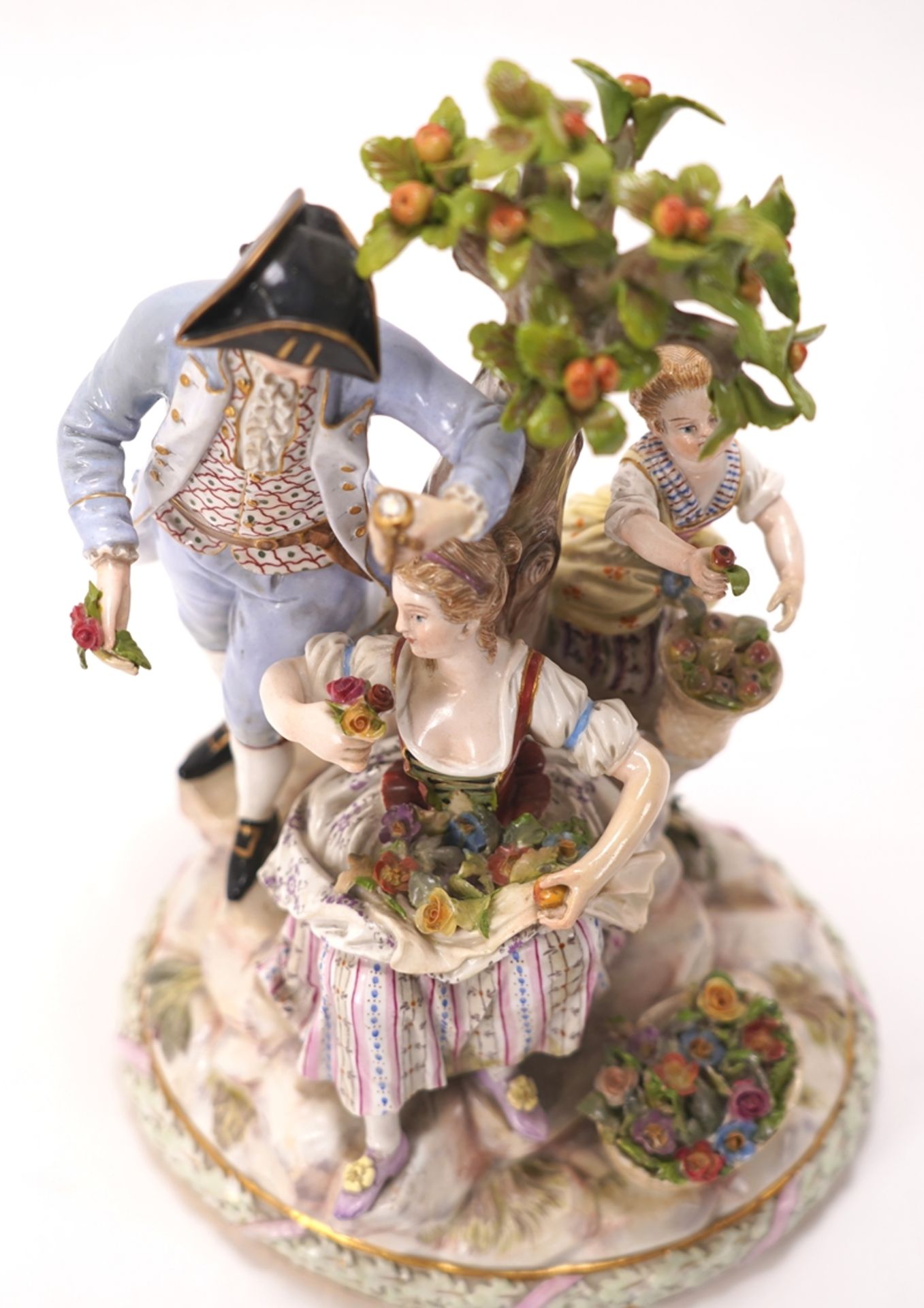 Large Gardener's Group Meissen - Image 6 of 7