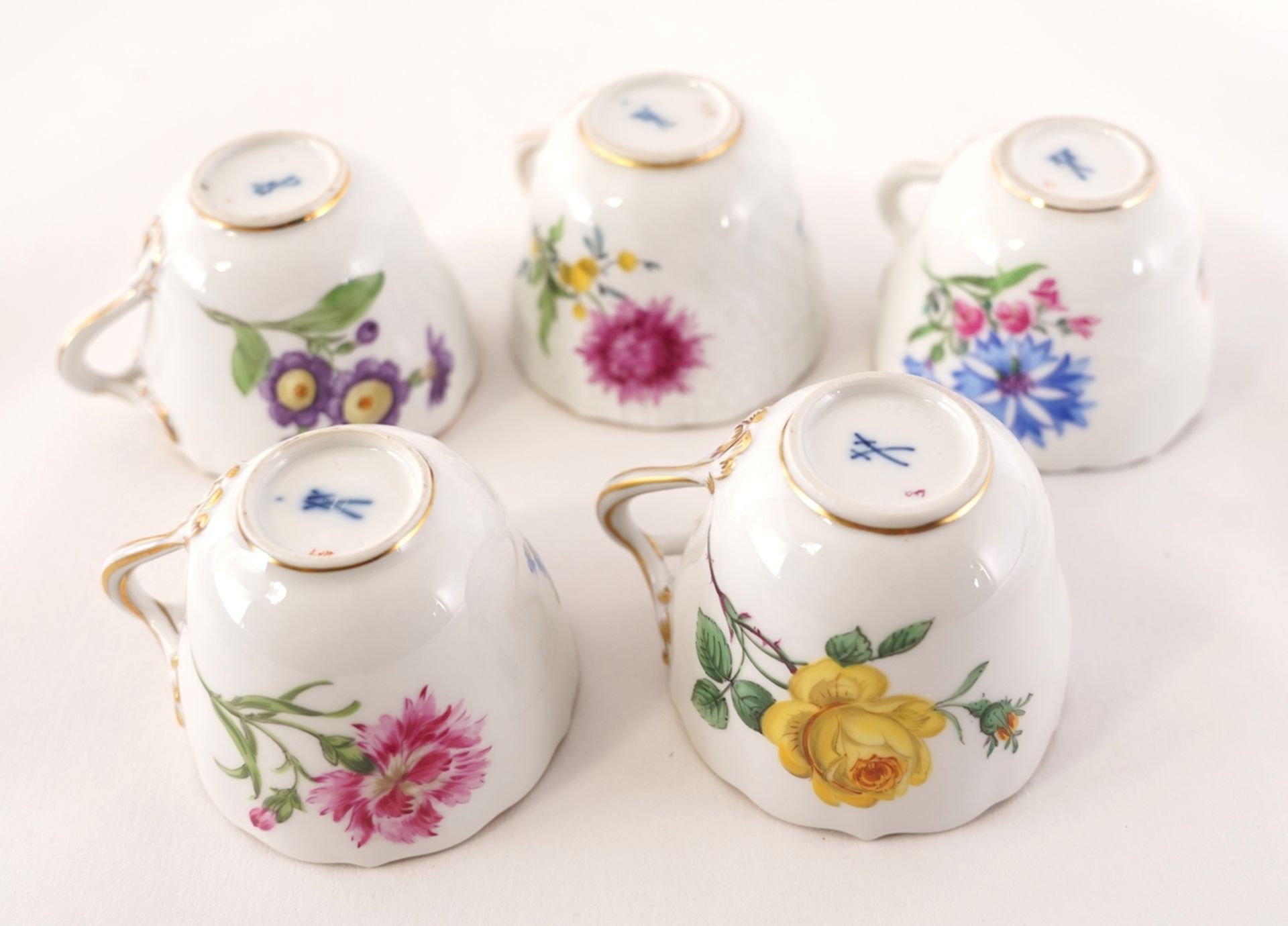 Five demitasse cups Meissen - Image 2 of 7