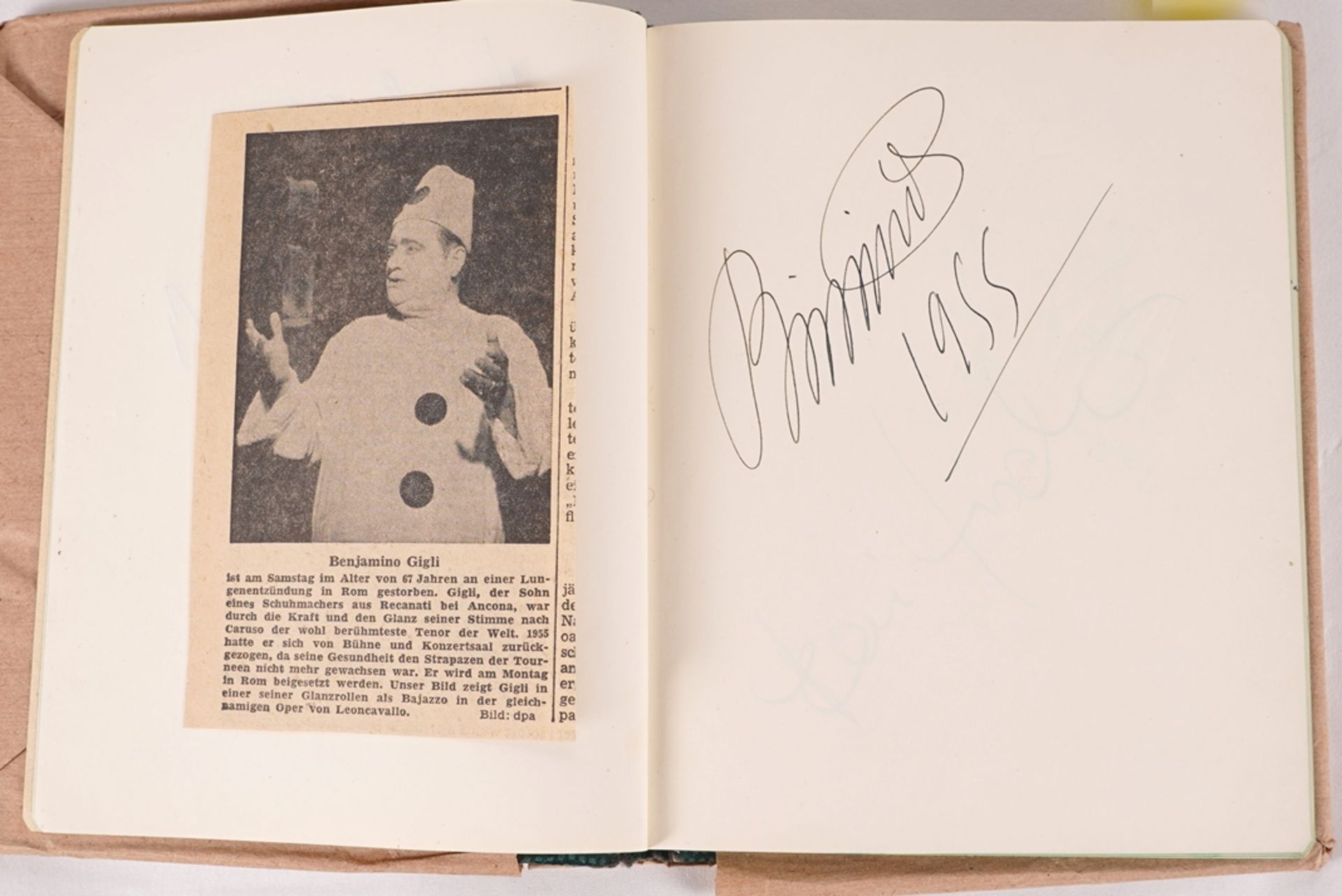 Convolut Autographs - Image 3 of 4