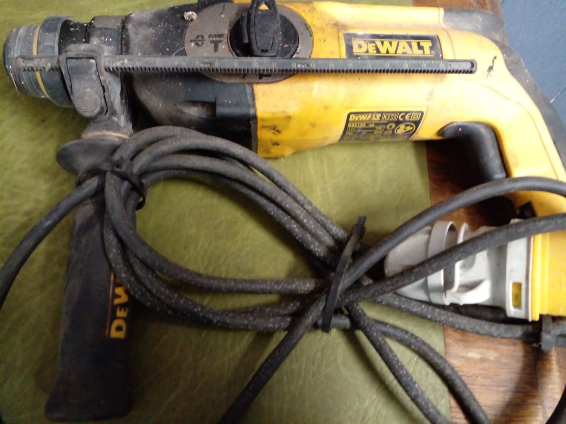 DeWalt D25123 110v hammer drill