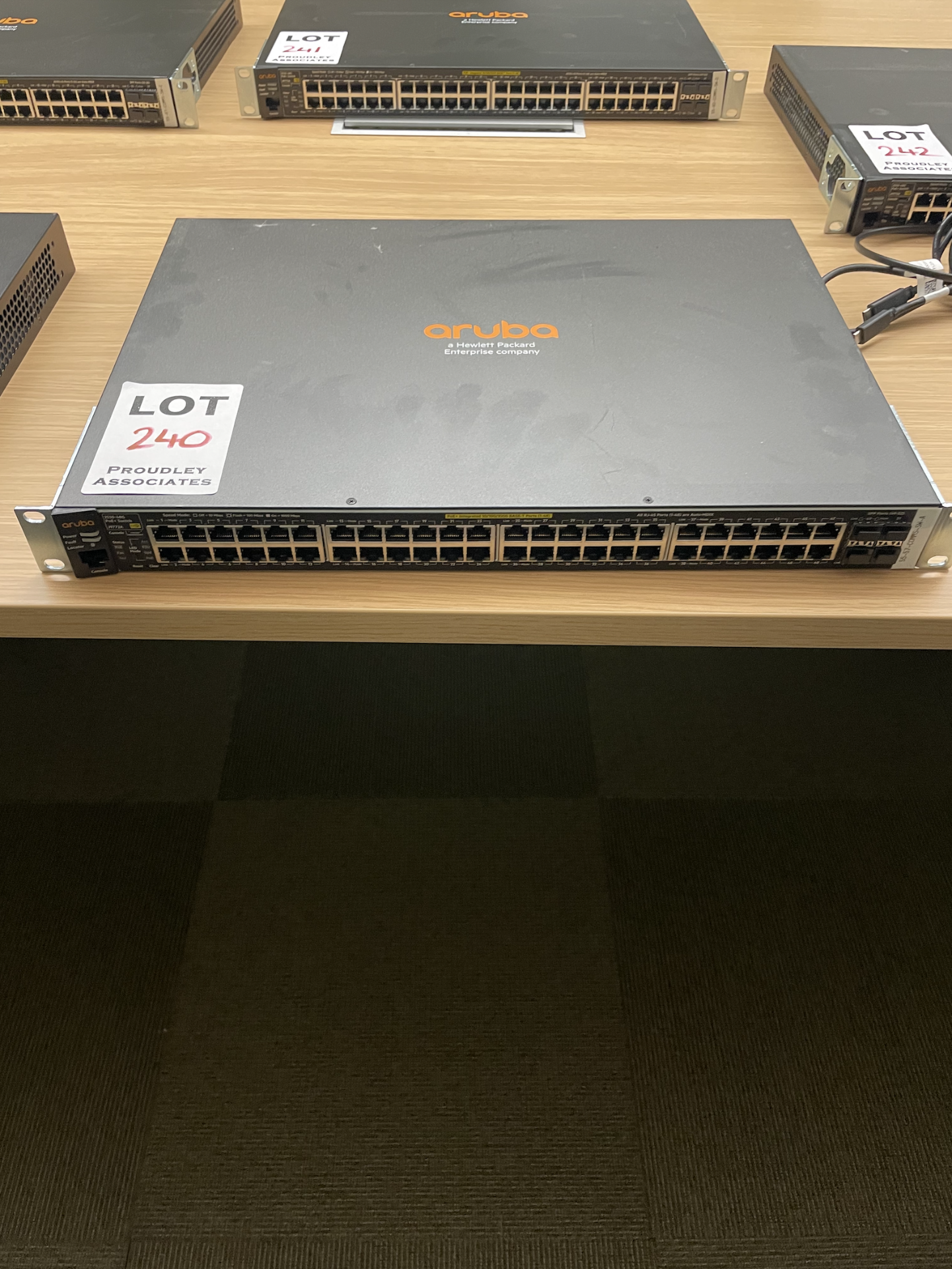 Aruba 2530-48G POE+ Switch 48 Port Type J9772A