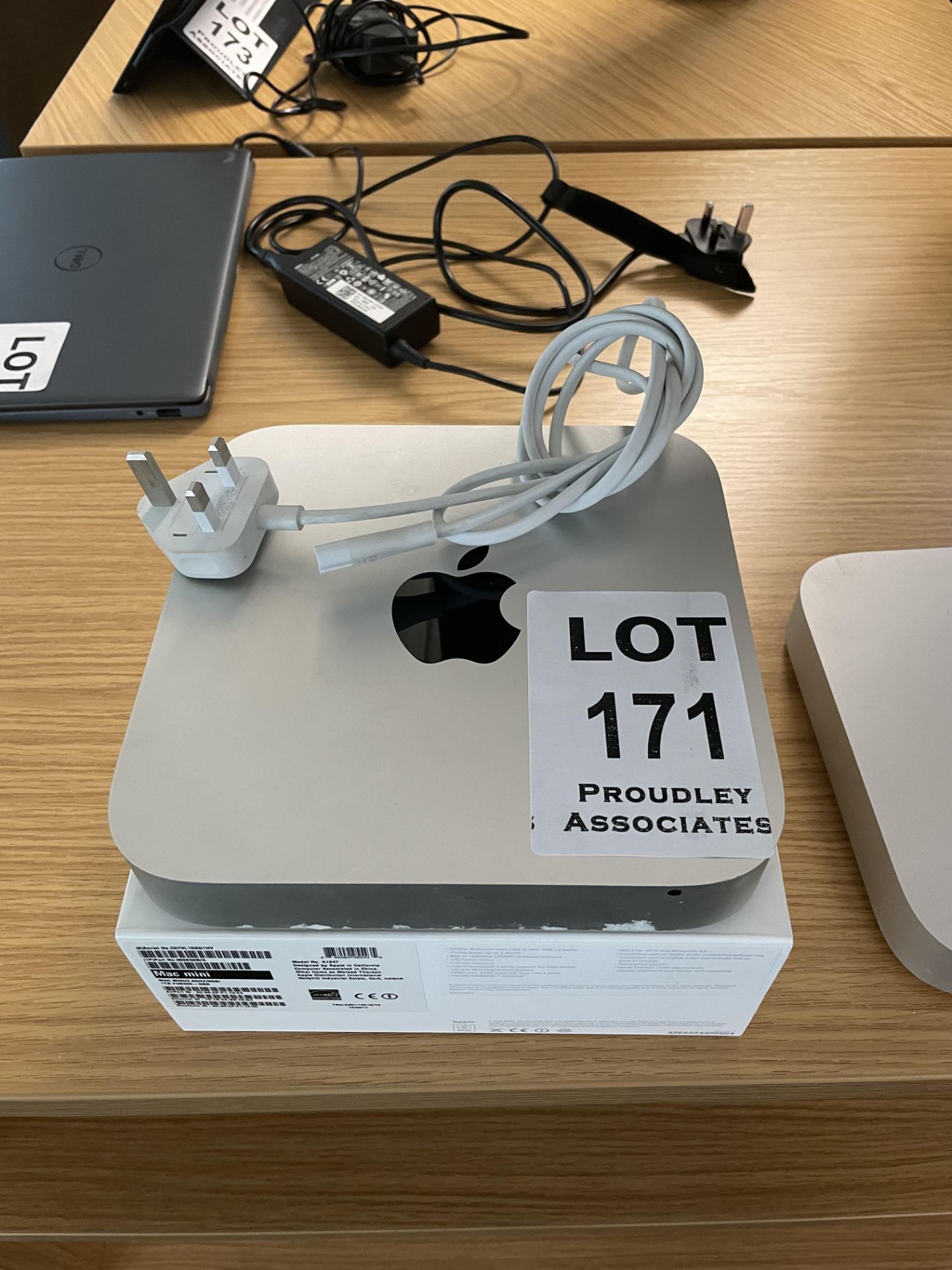 Apple Mac Mini 2014, Core i4 @ 2.8 Ghz, 8Gb RAM, 128 Gb SSD, 1 Tb HDD c/w box