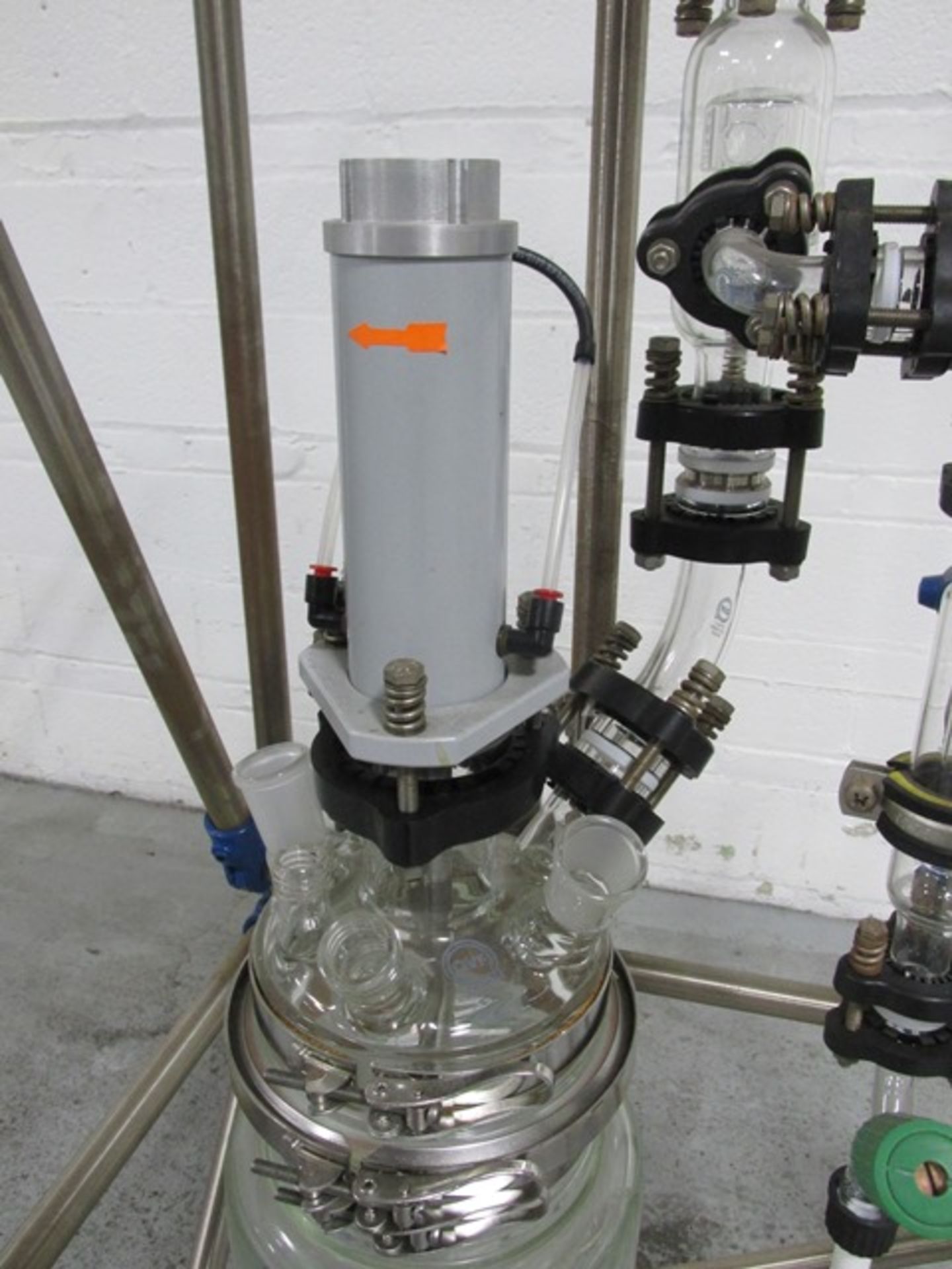 2 liter QVF Mini Plant glass reactor system - Image 3 of 8