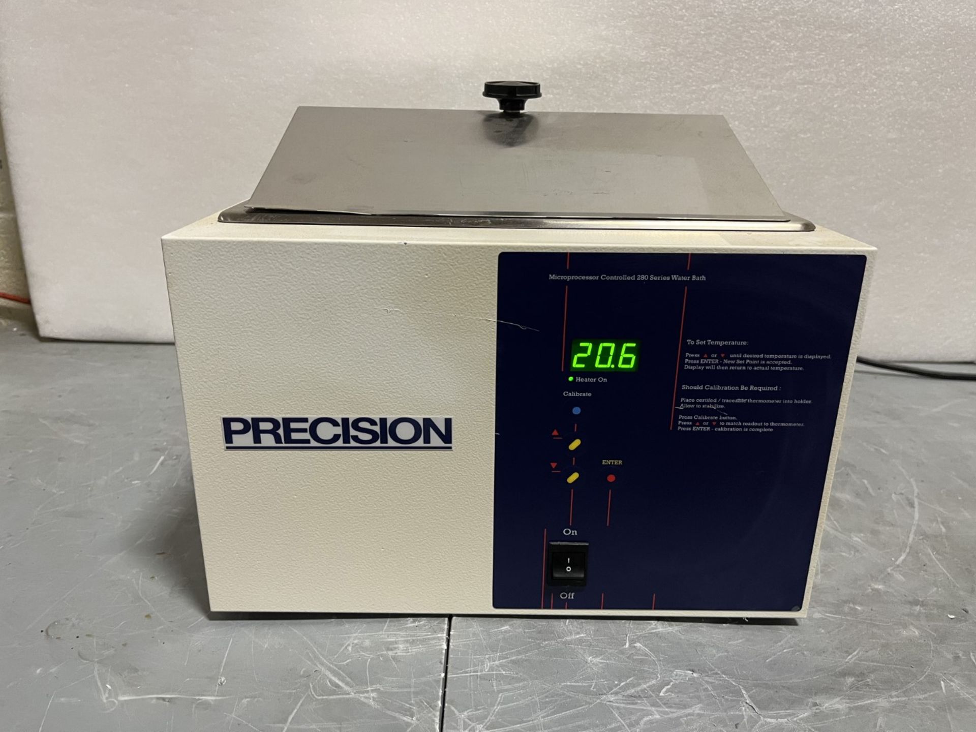 400 Watt Precision Microprocessor Controlled 280 Series Water Bath