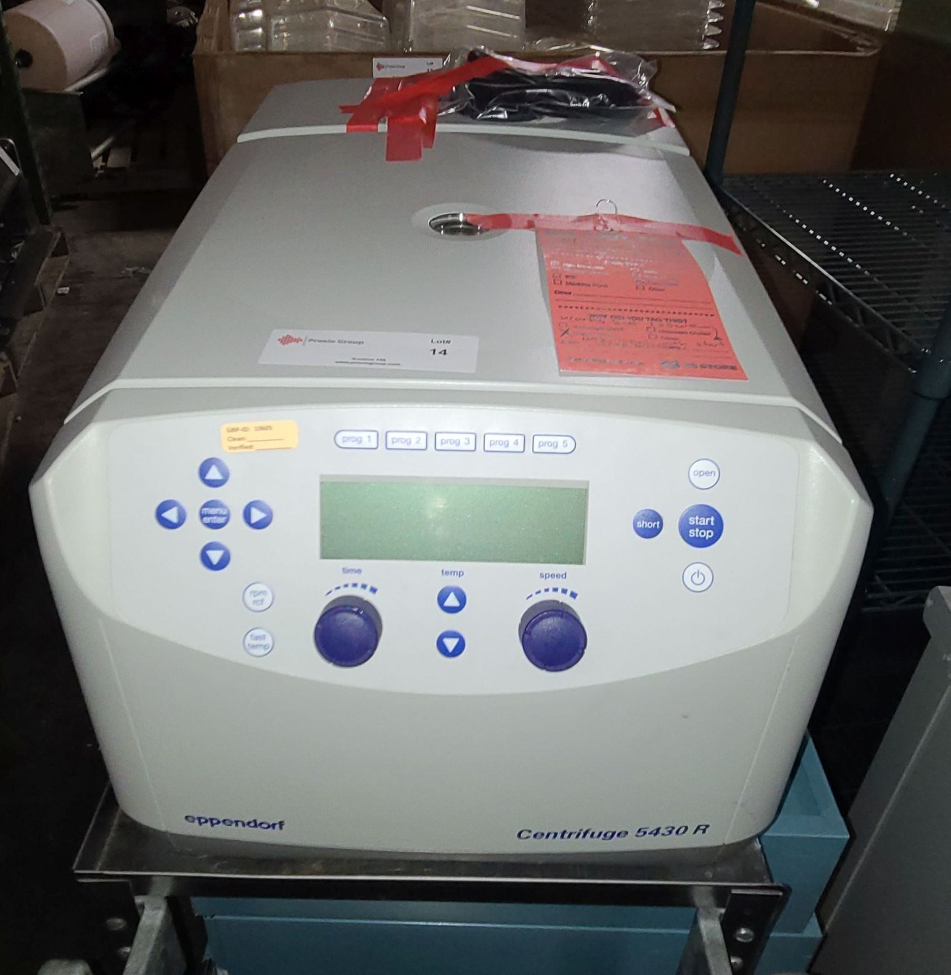 Eppendorf Centrifuge