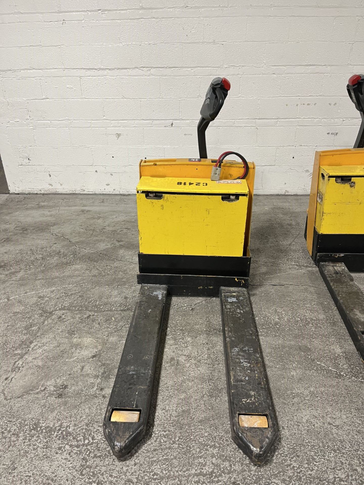 Raymond electric pallet jack