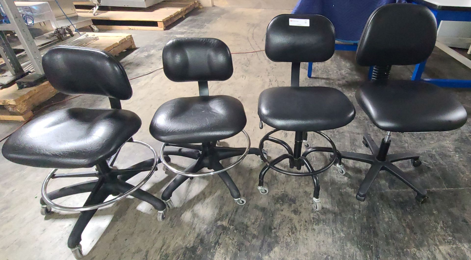 (4) Laboratory Stools - Image 2 of 5