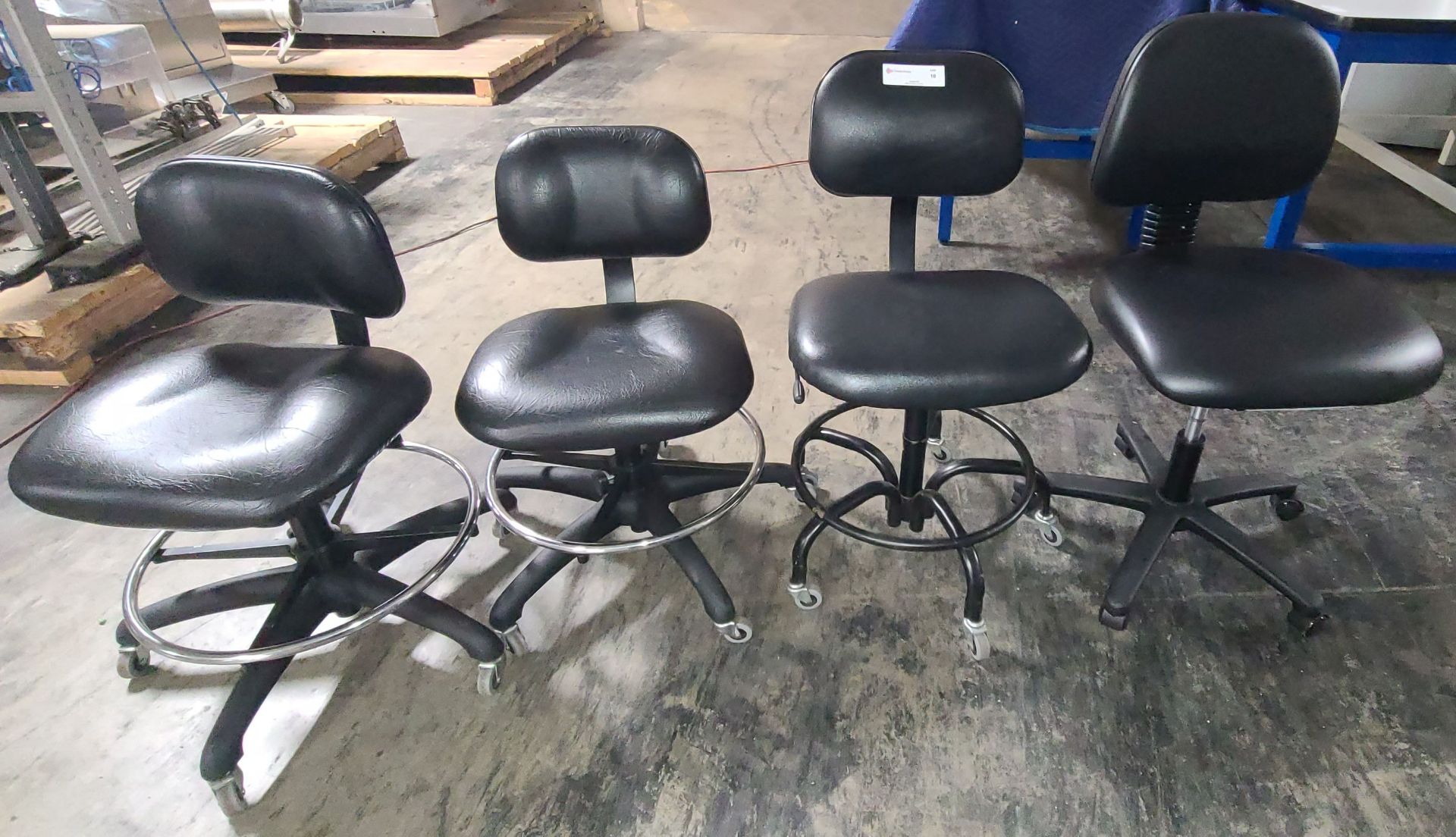 (4) Laboratory Stools