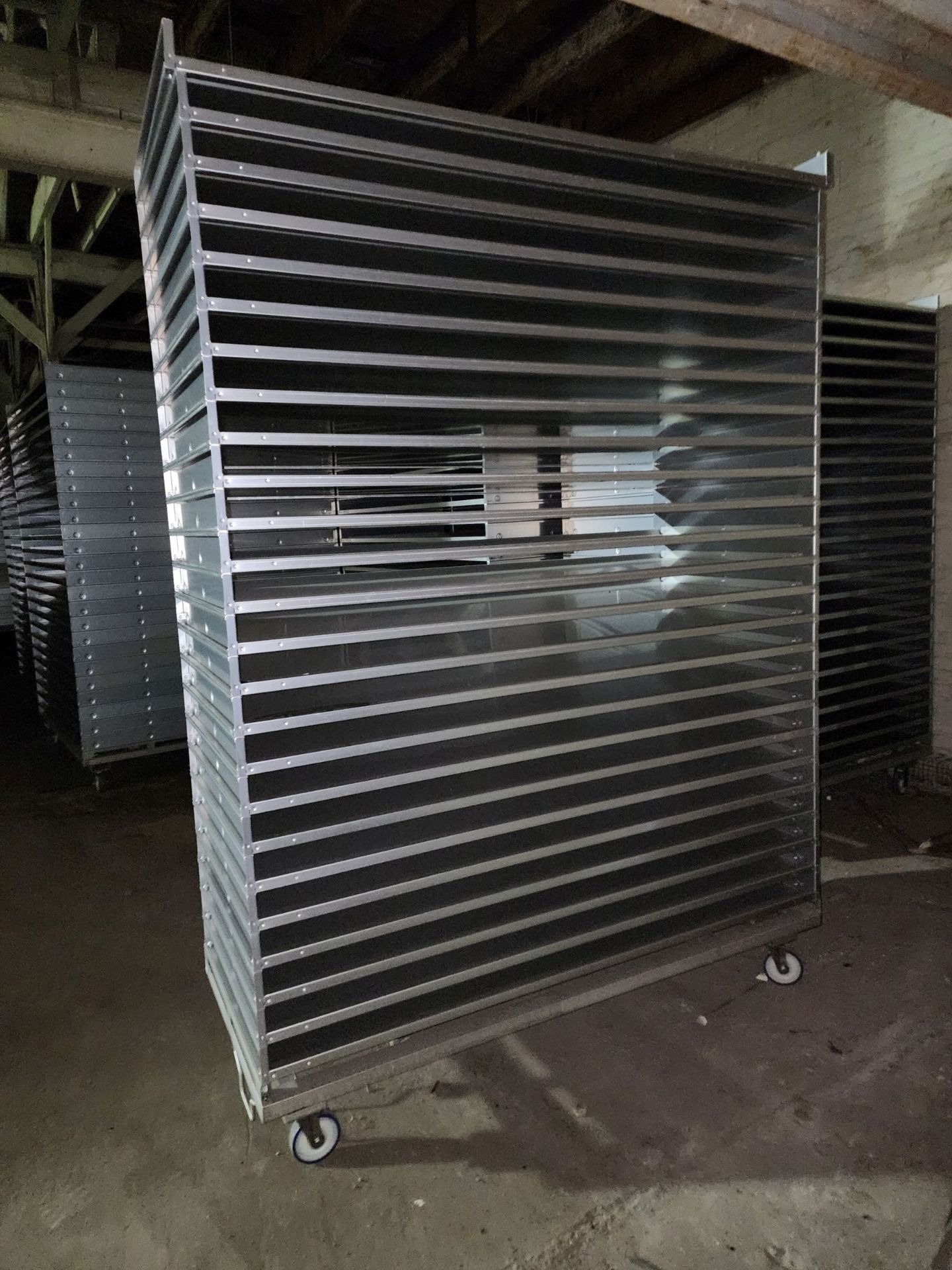 Stack of (25) Aluminum Trays, non-perforated, on Transport cart - Image 4 of 7