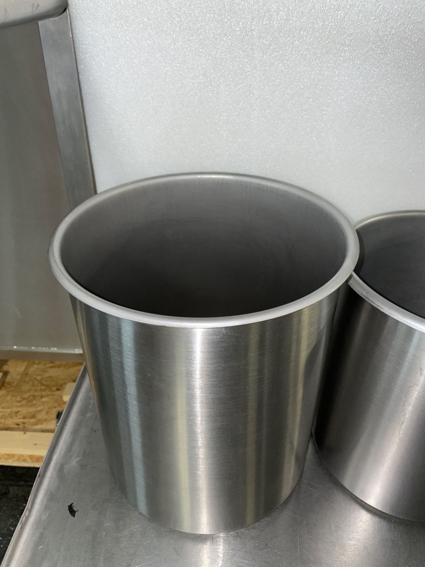 Lot of Stainless Steel Beakers/Pots, with Scoop - Image 2 of 6