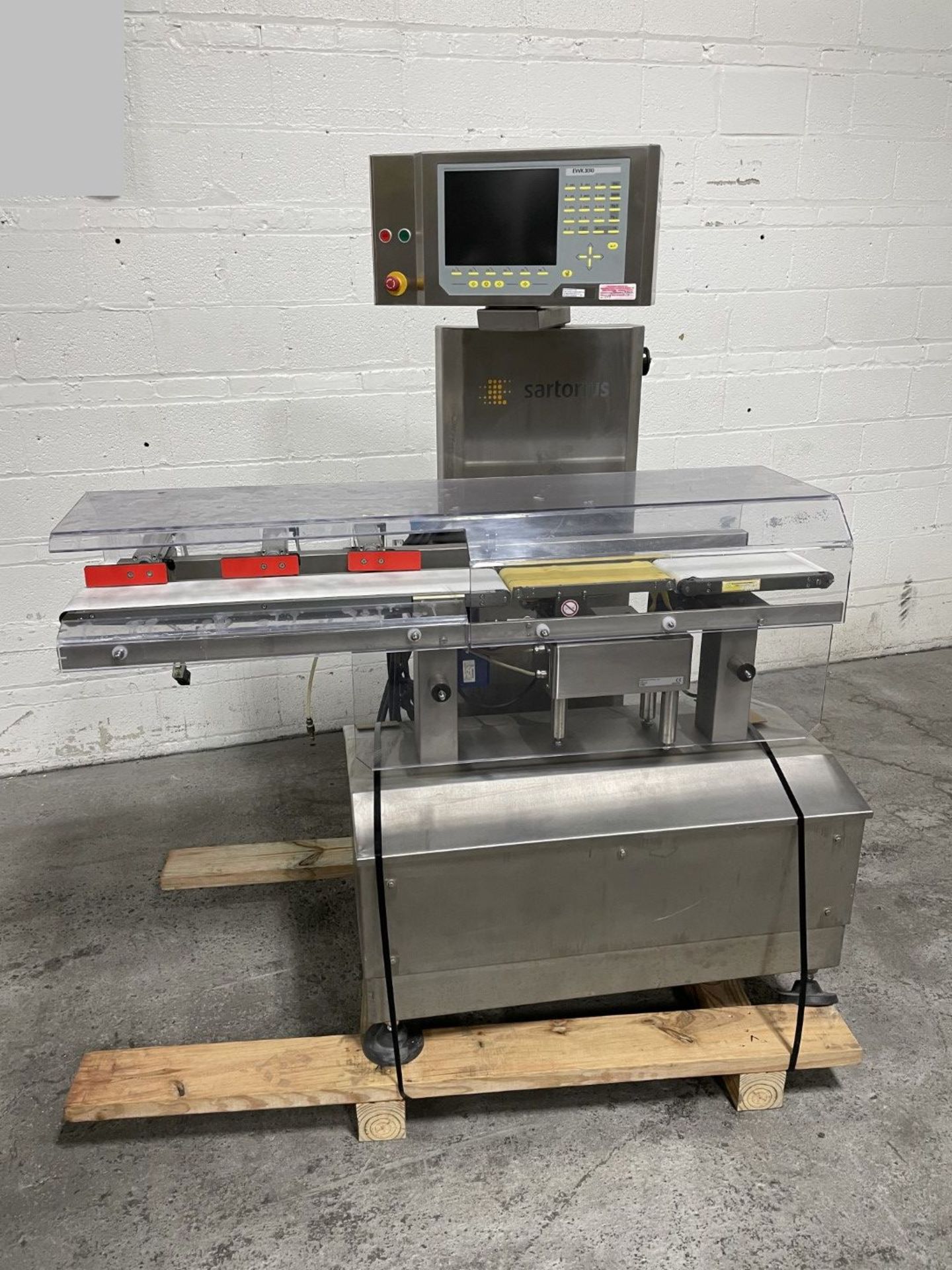 Sartorius Check Weigher, Model EWK3010/WS